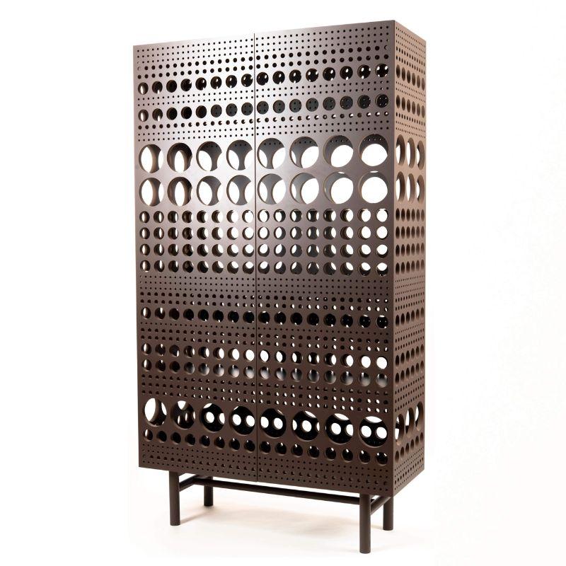 Finnish Laulu Cabinet, High by Made By Choice