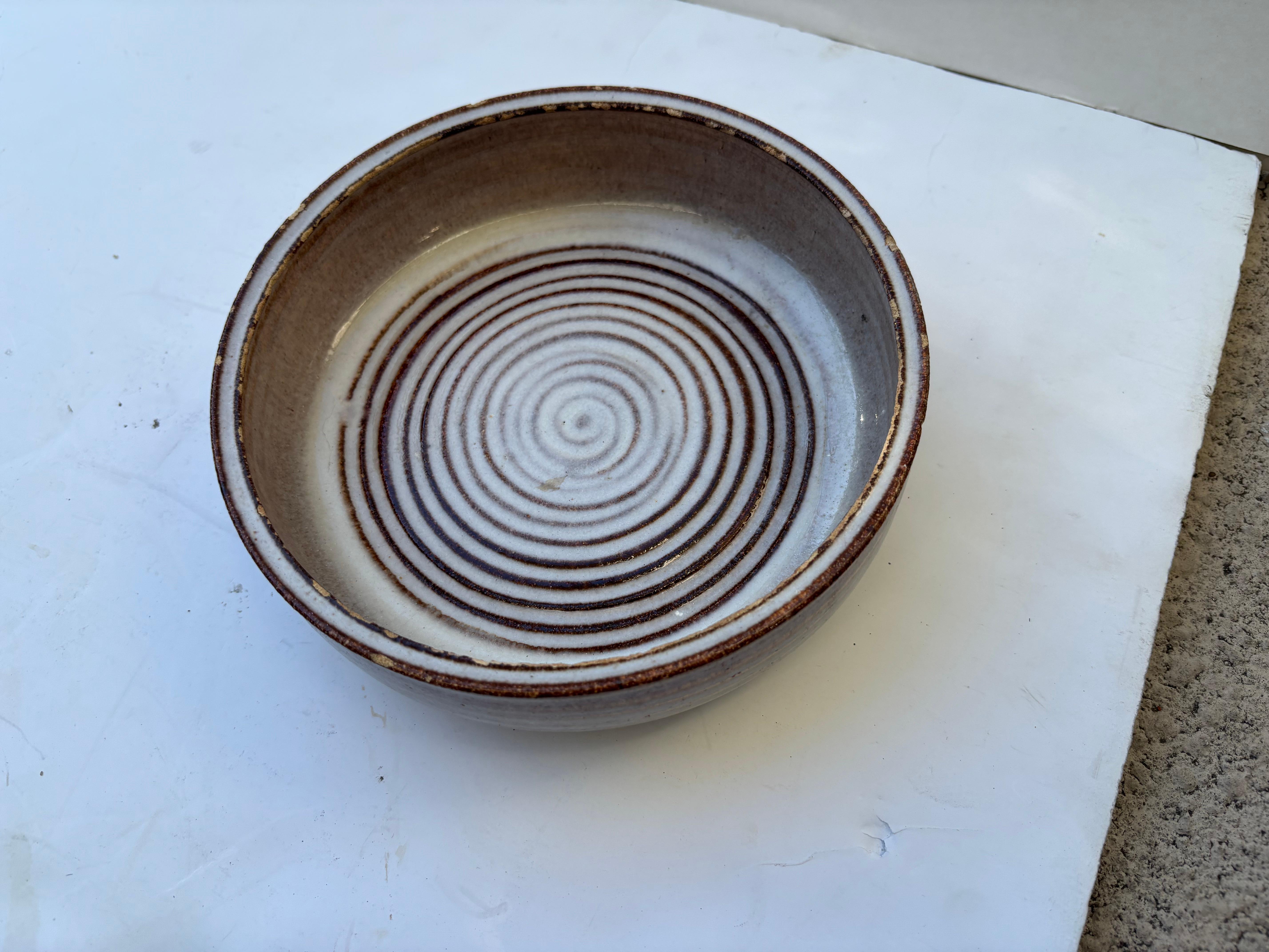 Laura Andreson ceramic/pottery bowl signed and dated 1952 (Töpferwaren) im Angebot