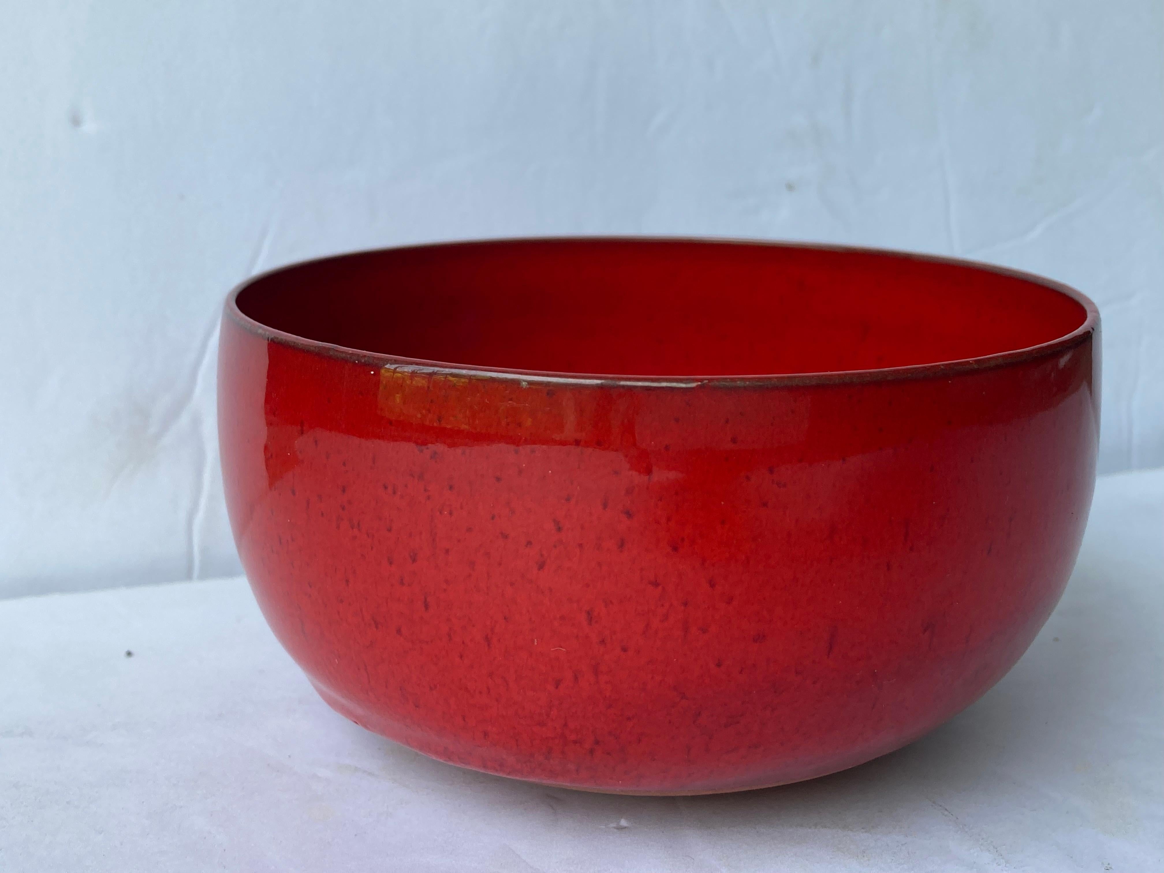 Hand-Crafted Laura Andreson Ceramic/Pottery Red Glossy Glaze Bowl, Signed For Sale