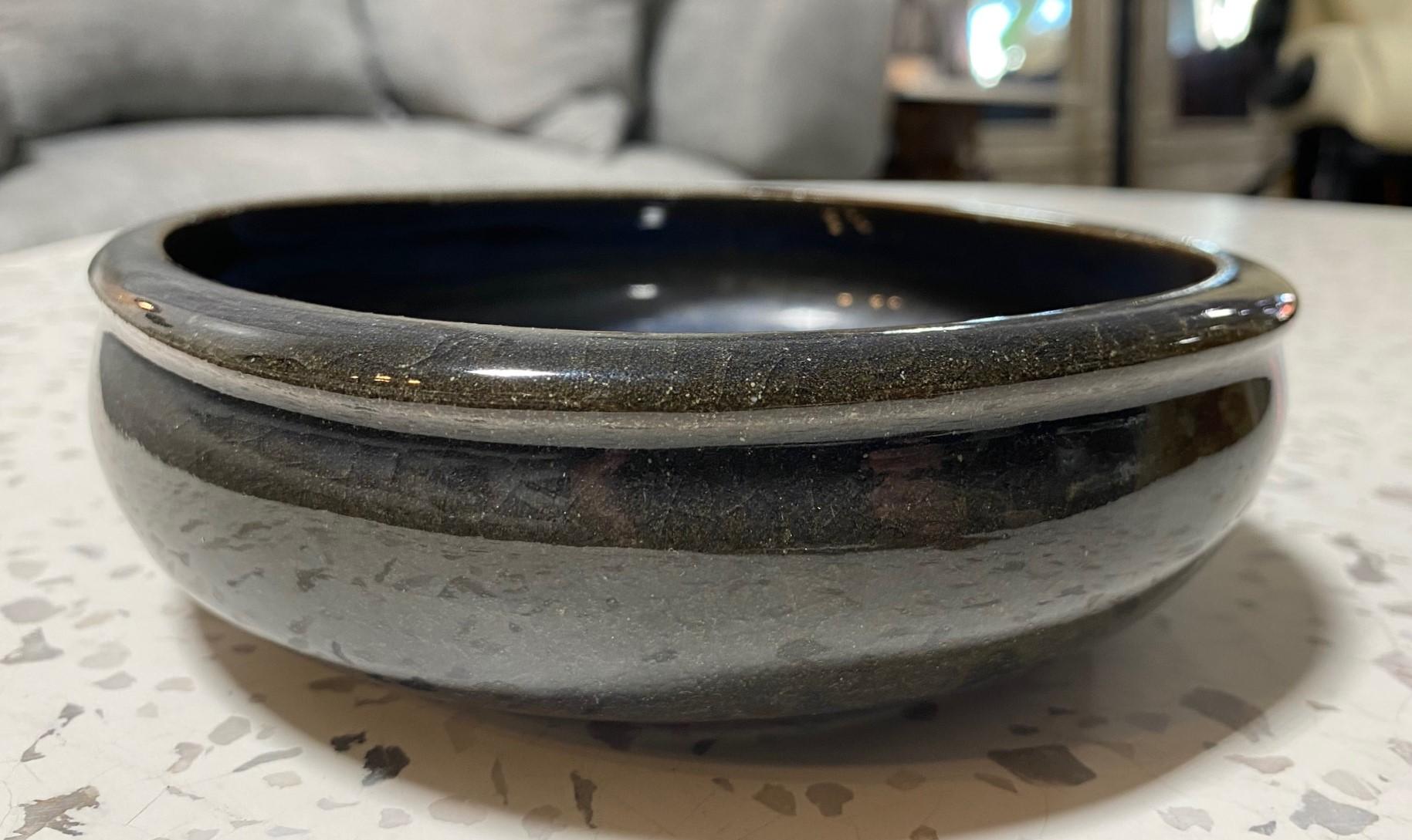 American Laura Andreson Signed Glazed Mid-Century Modern California Studio Pottery Bowl For Sale