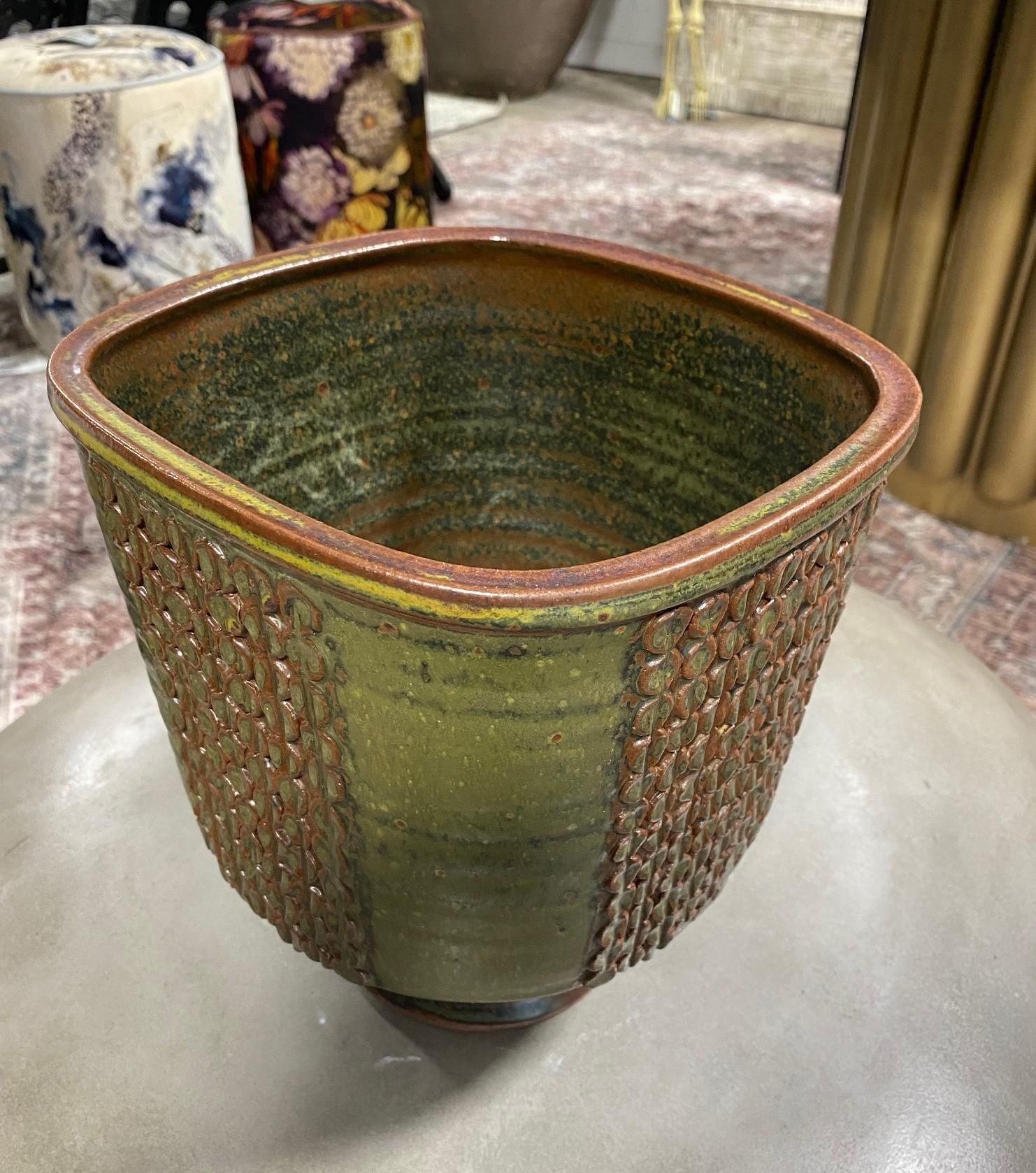 Laura Andreson Signed Monumental Glazed Mid-Century Modern Ceramic Pottery Bowl For Sale 6