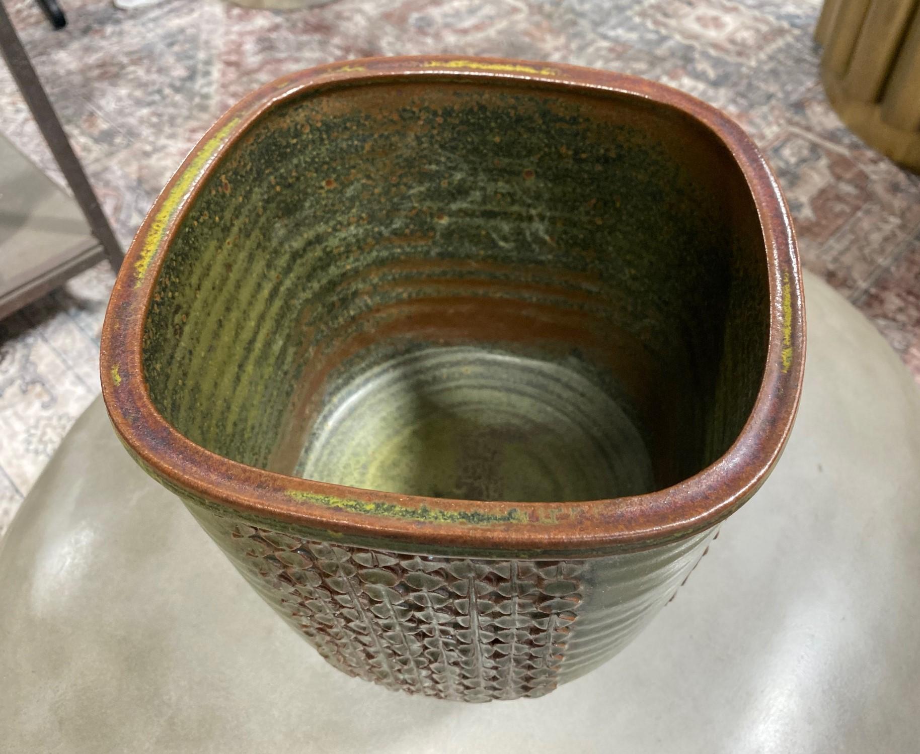 Laura Andreson Signed Monumental Glazed Mid-Century Modern Ceramic Pottery Bowl For Sale 8