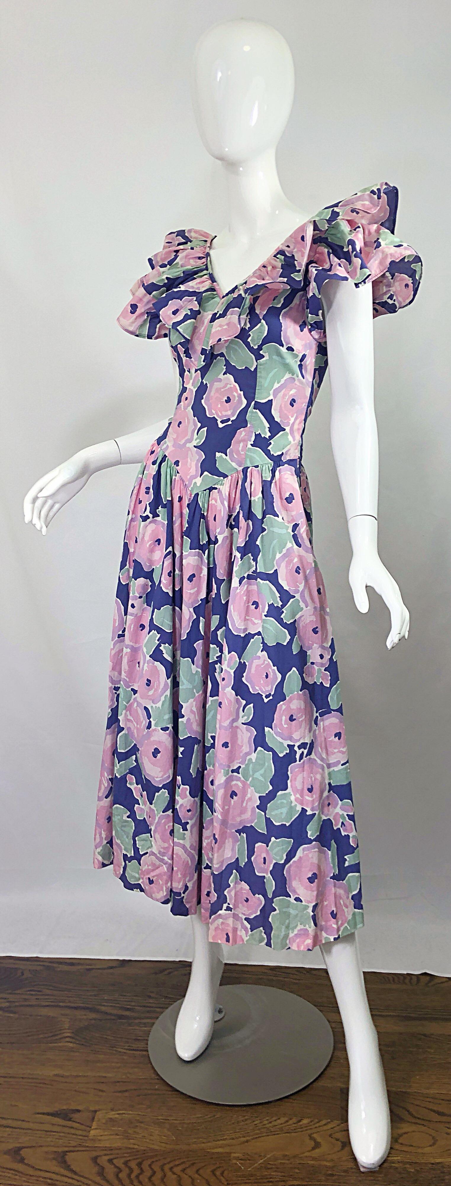 Laura Ashley Batsheva 80s Sz 6 Purple Pink Avant Garde Vintage Floral Midi Dress In Excellent Condition For Sale In San Diego, CA