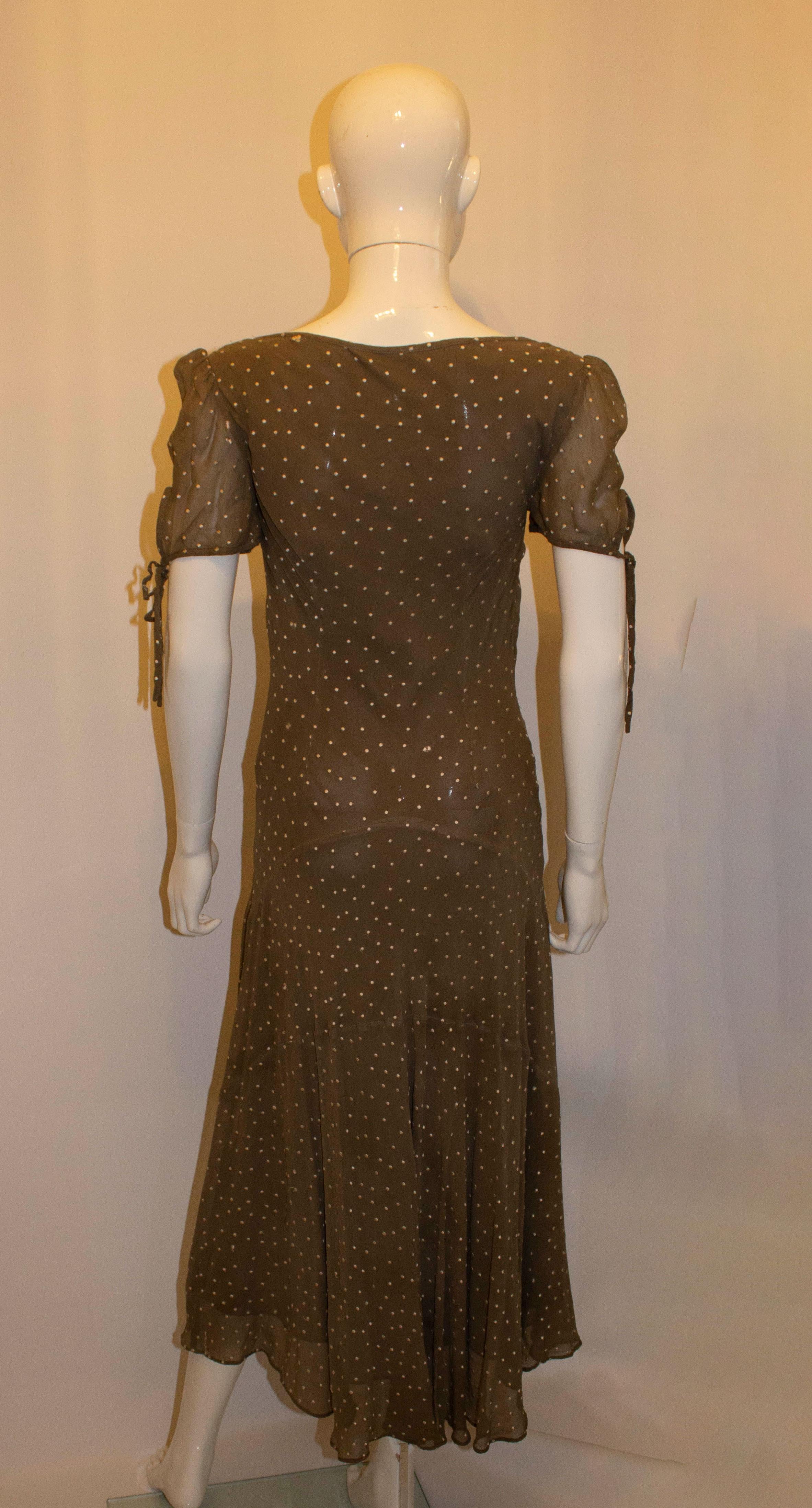 Laura Ashley Spotted Silk Tea Dress In Good Condition For Sale In London, GB