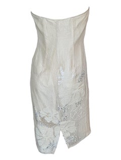 Laura Biagiotti - Robe de cocktail sans bretelles à fleurs et à sequins