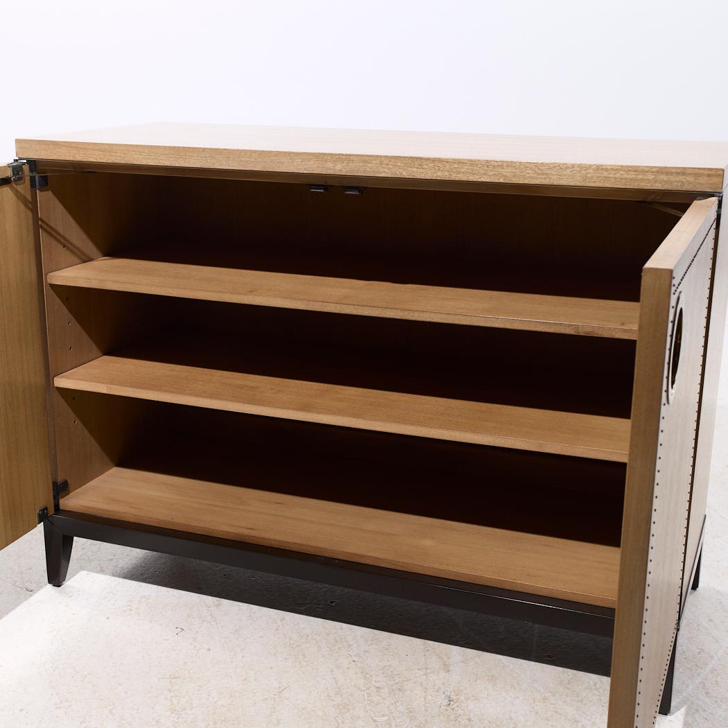 Laura Kirar for Baker Arca Chest Cabinet Credenza - Pair en venta 4