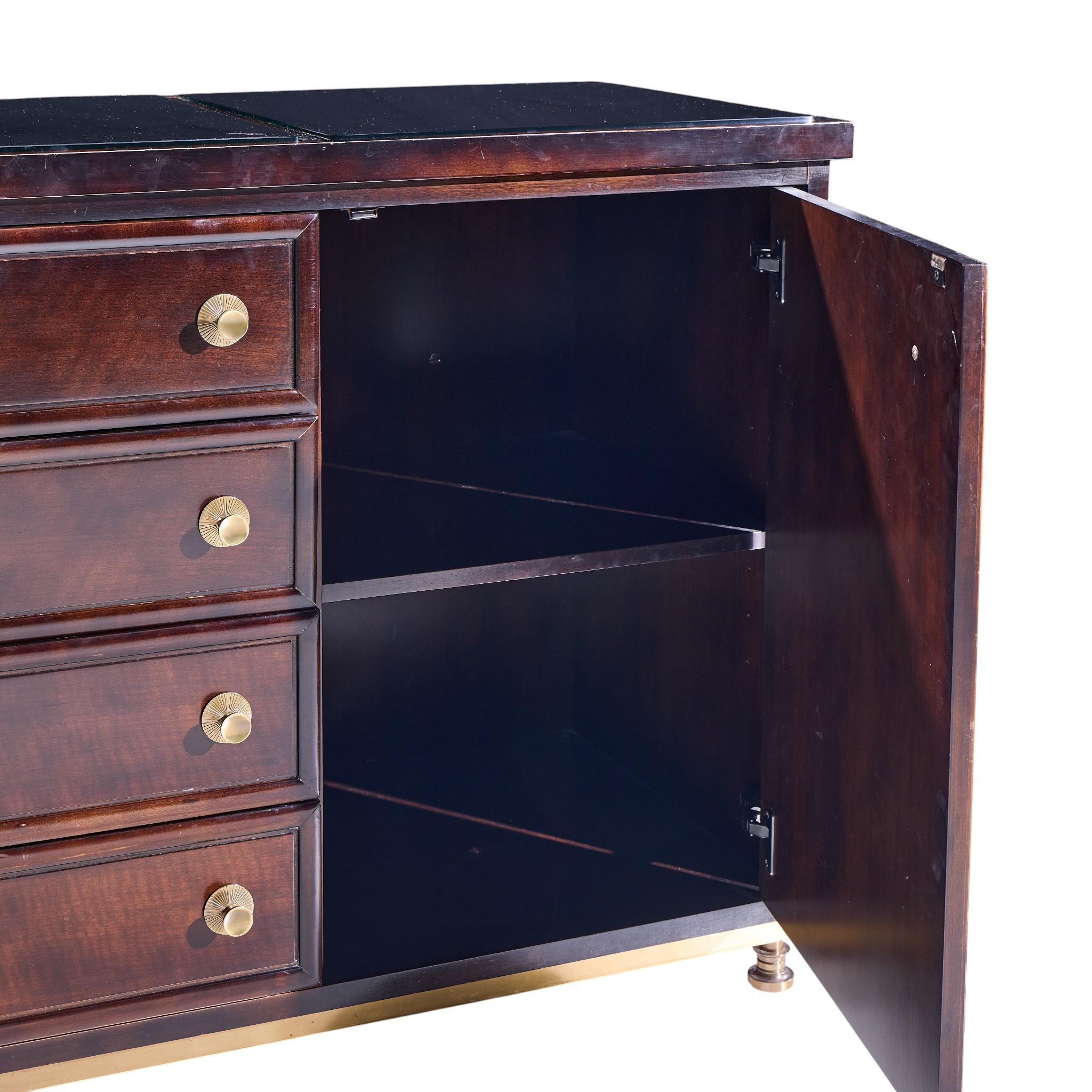 Laura Kirar for Baker Dansu Walnut and Brass Credenza in vendita 2