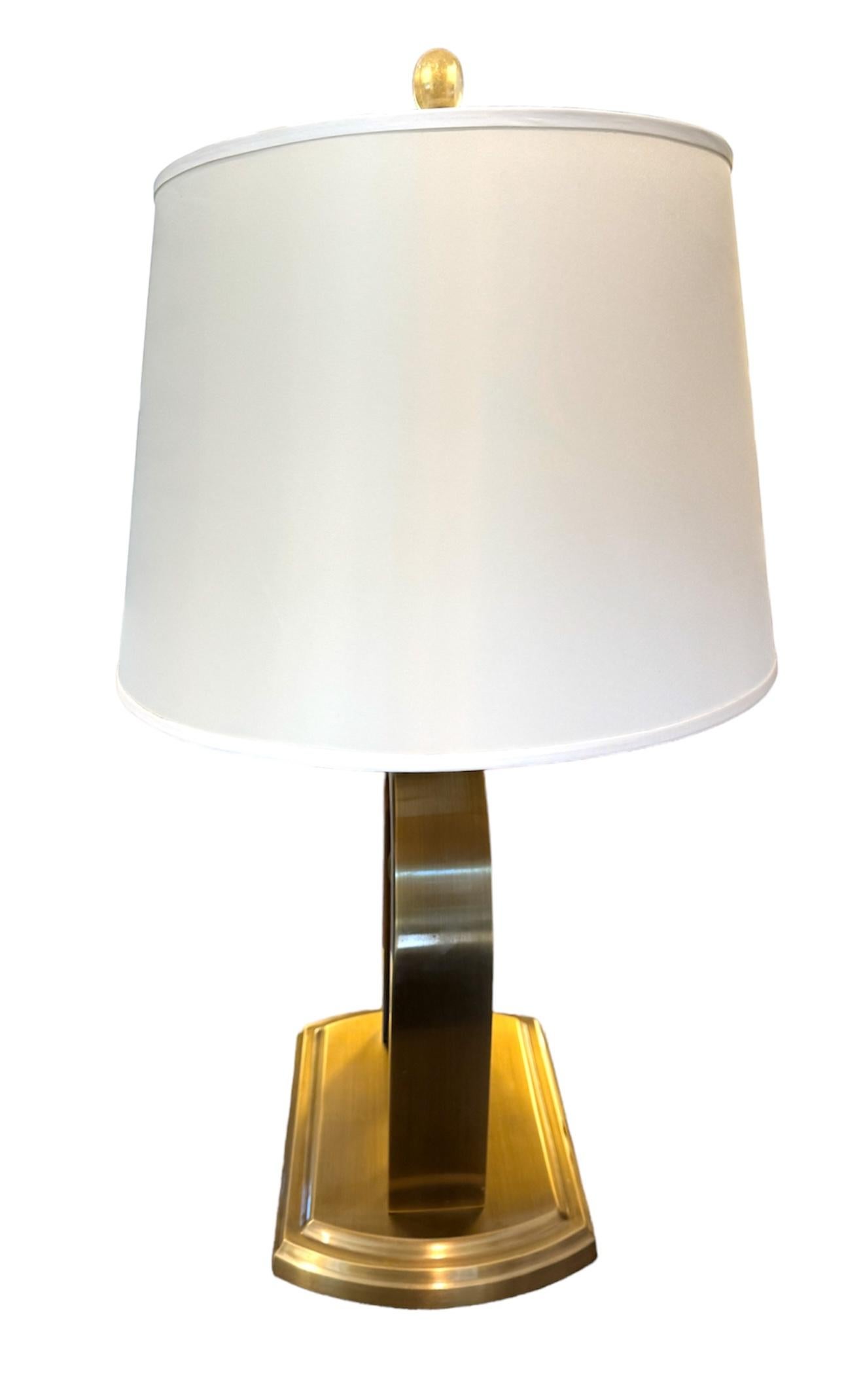 Moderno Lampada da tavolo Laura Kirar con vetro di Murano in vendita