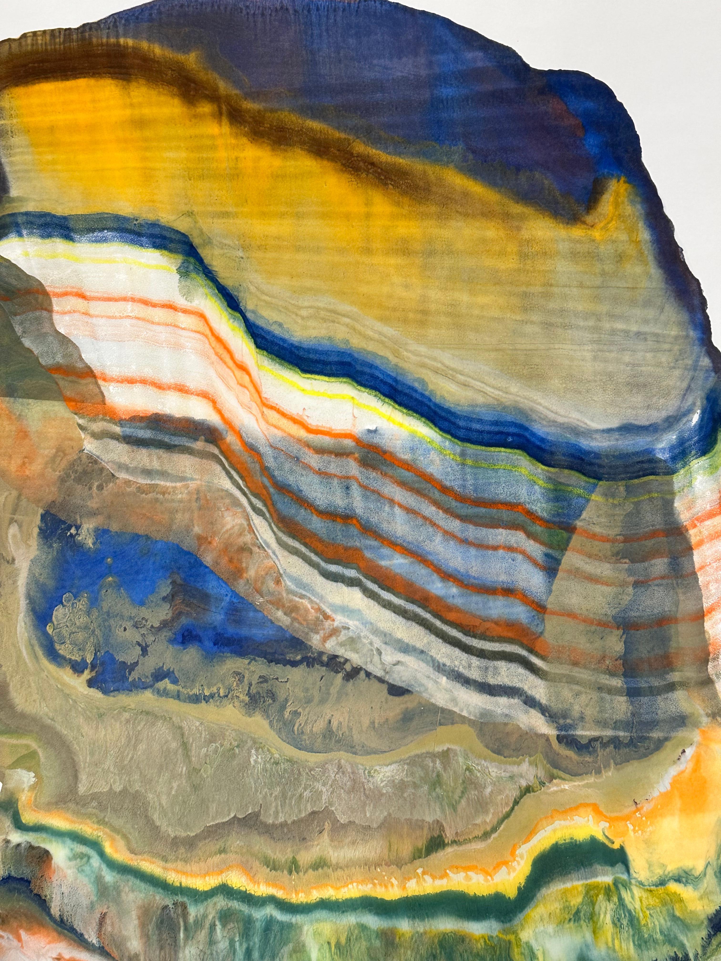 Un exoesqueleto mineral - Monotipo encáustico de geología abstracta contemporánea, 2024 - Print de Laura Moriarty