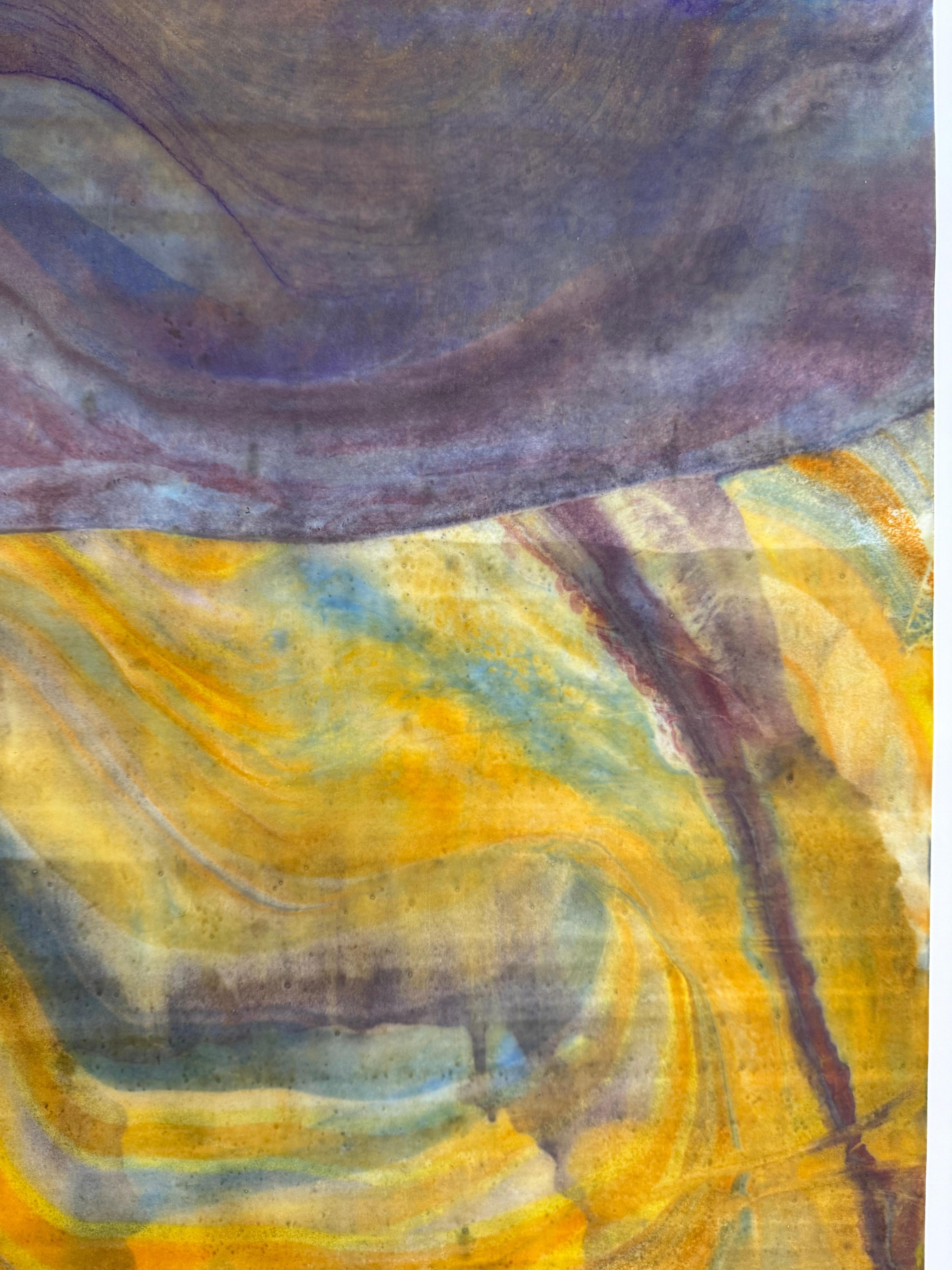 Brooding - Geologia astratta contemporanea Monotipo a encausto Giallo Viola, 2025 in vendita 2
