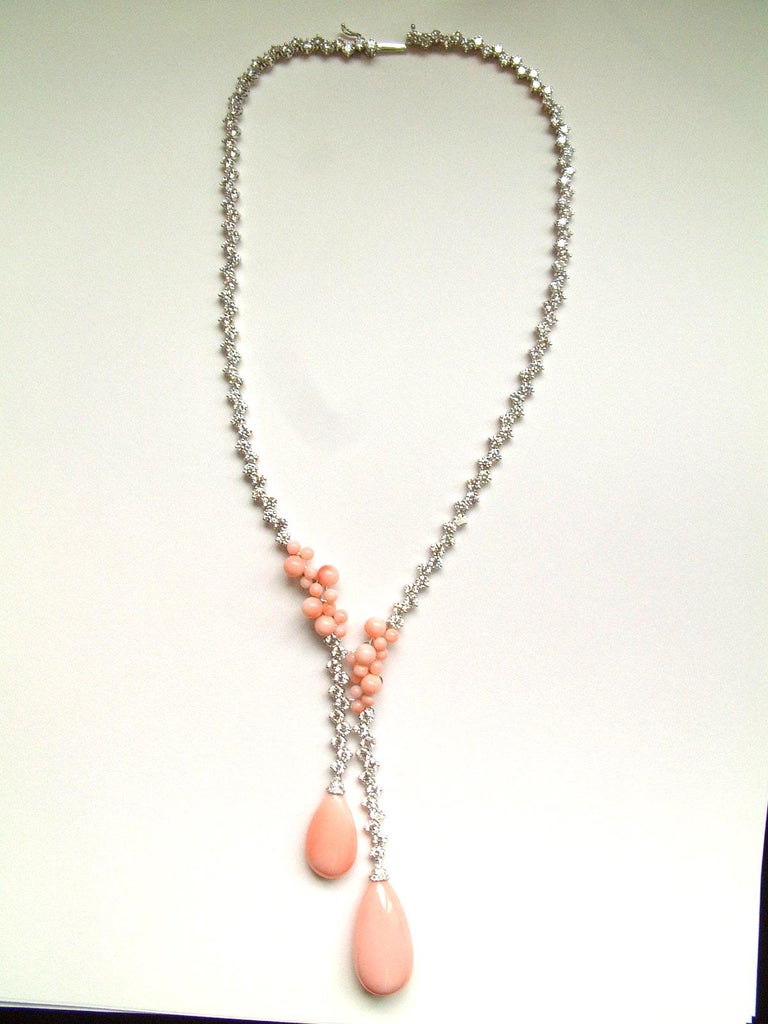 Cabochon Laura Munder Coral Diamond White Gold Necklace For Sale