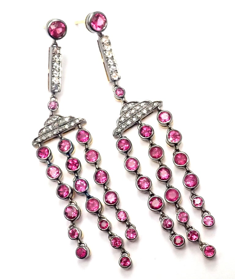 Laura Munder Diamond Pink Sapphire Yellow Gold Dangle Earrings In Excellent Condition For Sale In Holland, PA