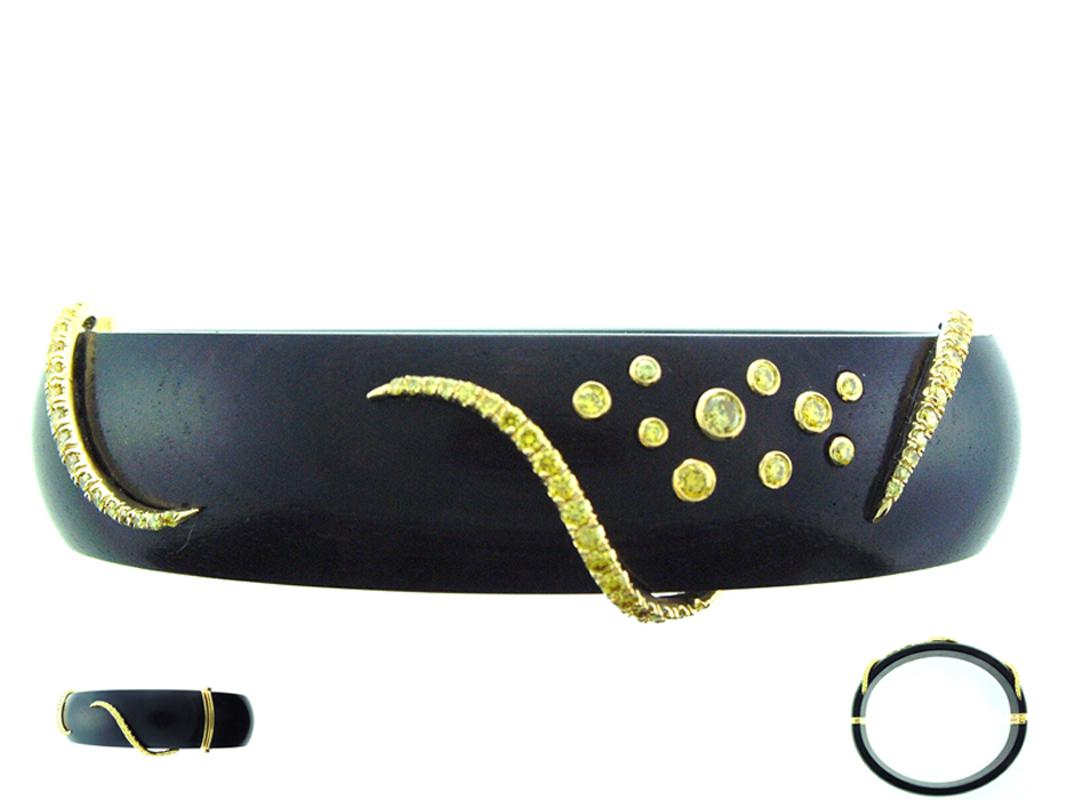Round Cut Laura Munder Grenadill Wood and Yellow Diamond Gold Bangle Bracelet For Sale