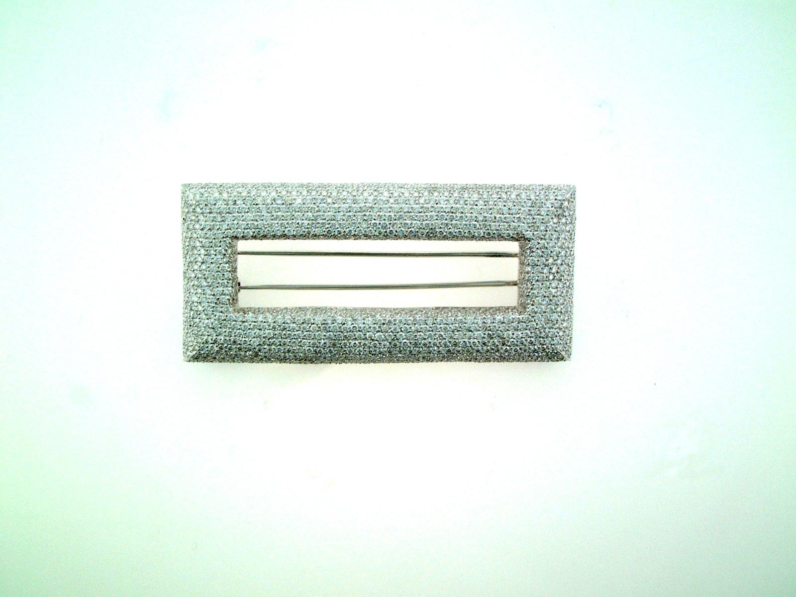 Laura Munder Pave' Diamond White Gold Brooch In New Condition For Sale In West Palm Beach, FL