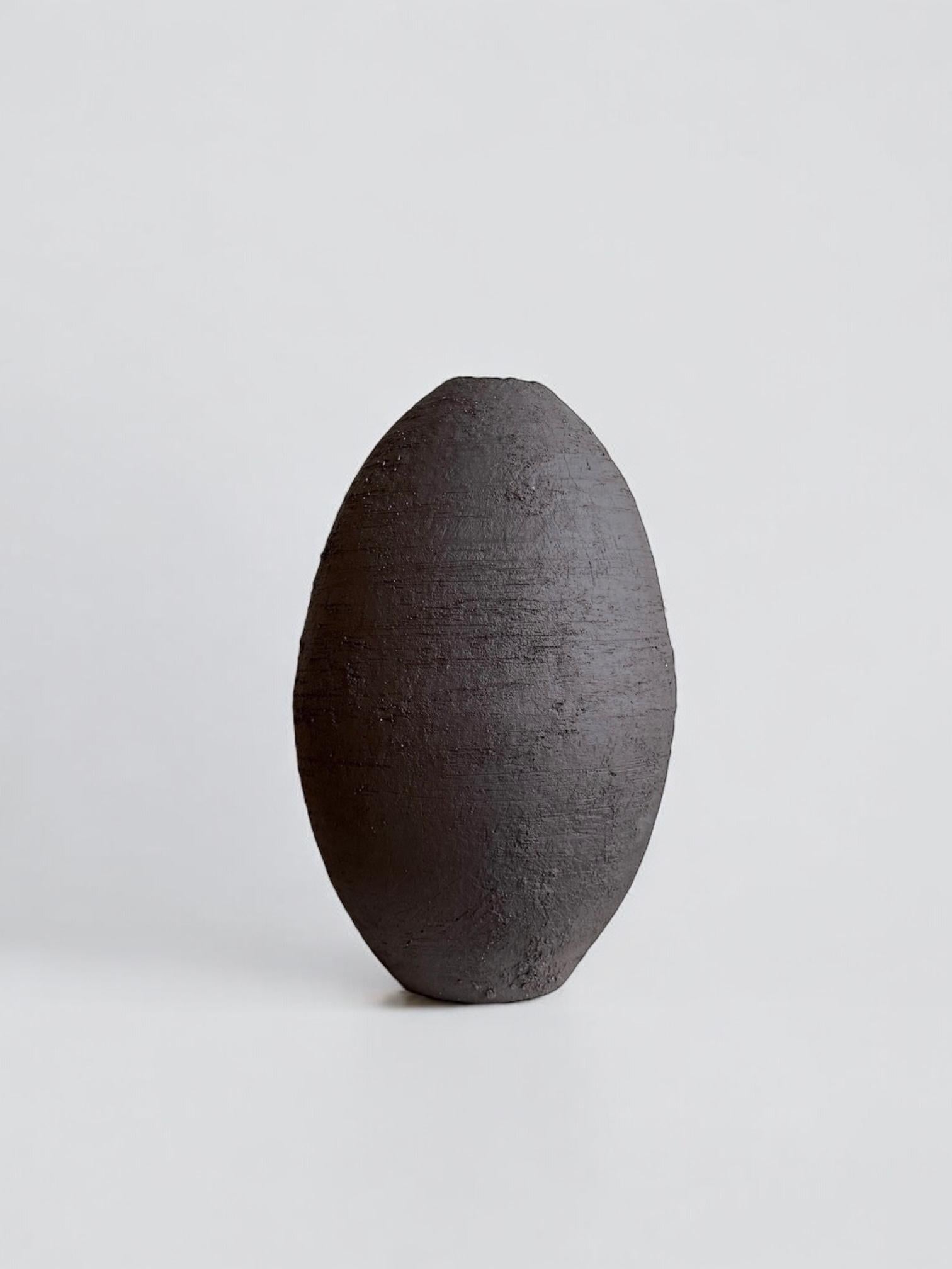 Dark Ceramic Sculpture with Texture, Laura Pasquino 'Jar' For Sale 6