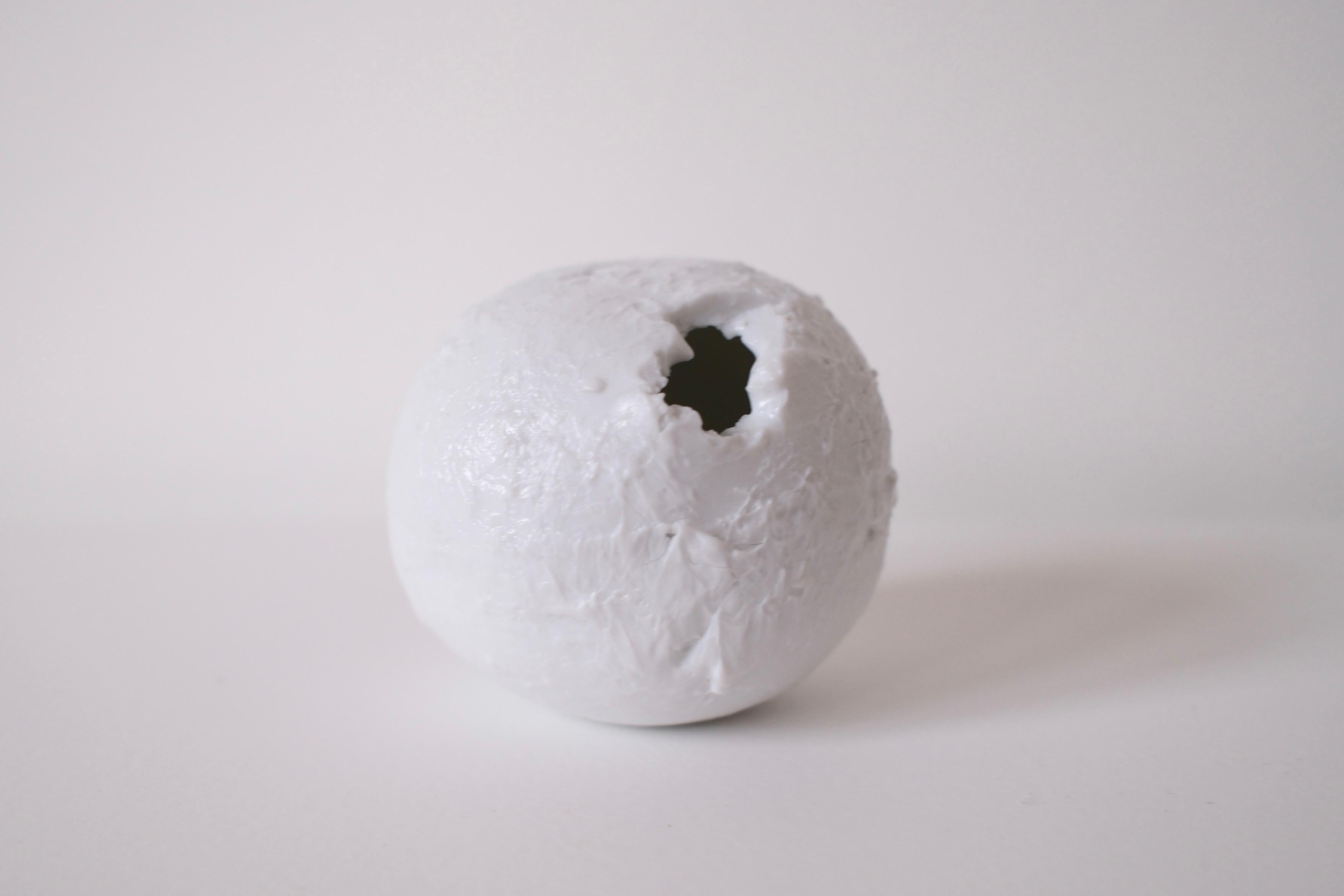 Pequeña Escultura de Cerámica con Textura, Laura Pasquino - Miniatura 'Super Blanco 1 4