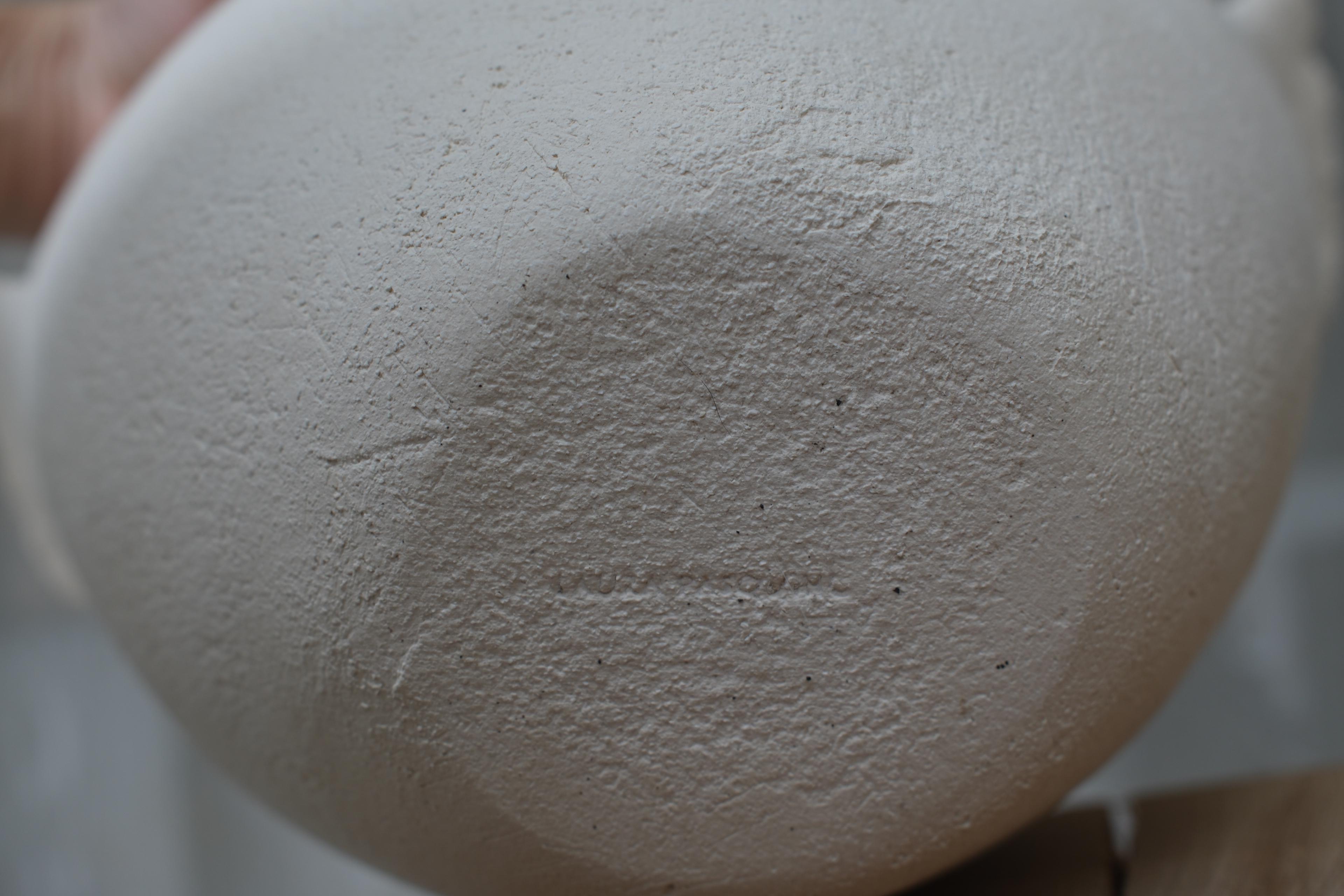 White Ceramic Sculpture with Texture, 2025 - 'Cream bowl' - Laura Pasquino For Sale 19