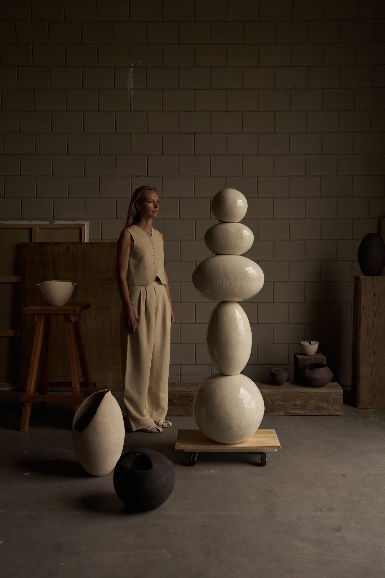 Totemic White Ceramic Sculptures — Contemporary European Artist, Laura Pasquino For Sale 11