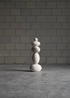Totemic White Ceramic Sculpture — Contemporary European Artist - Laura Pasquino