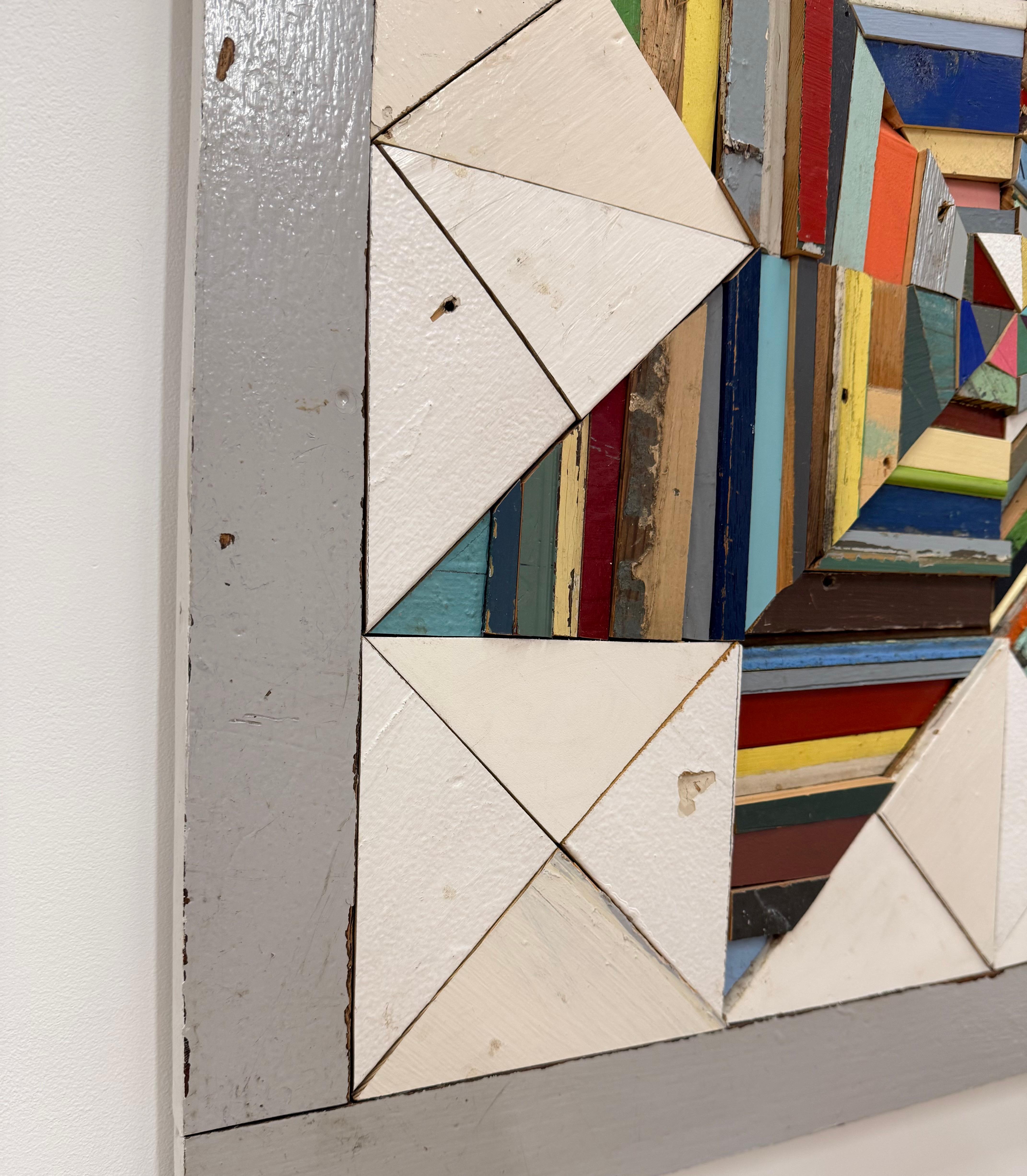 Una stella è nata - Scultura da parete in legno di recupero, 2022 - Abstract Sculpture Marrone di Laura Petrovich-Cheney