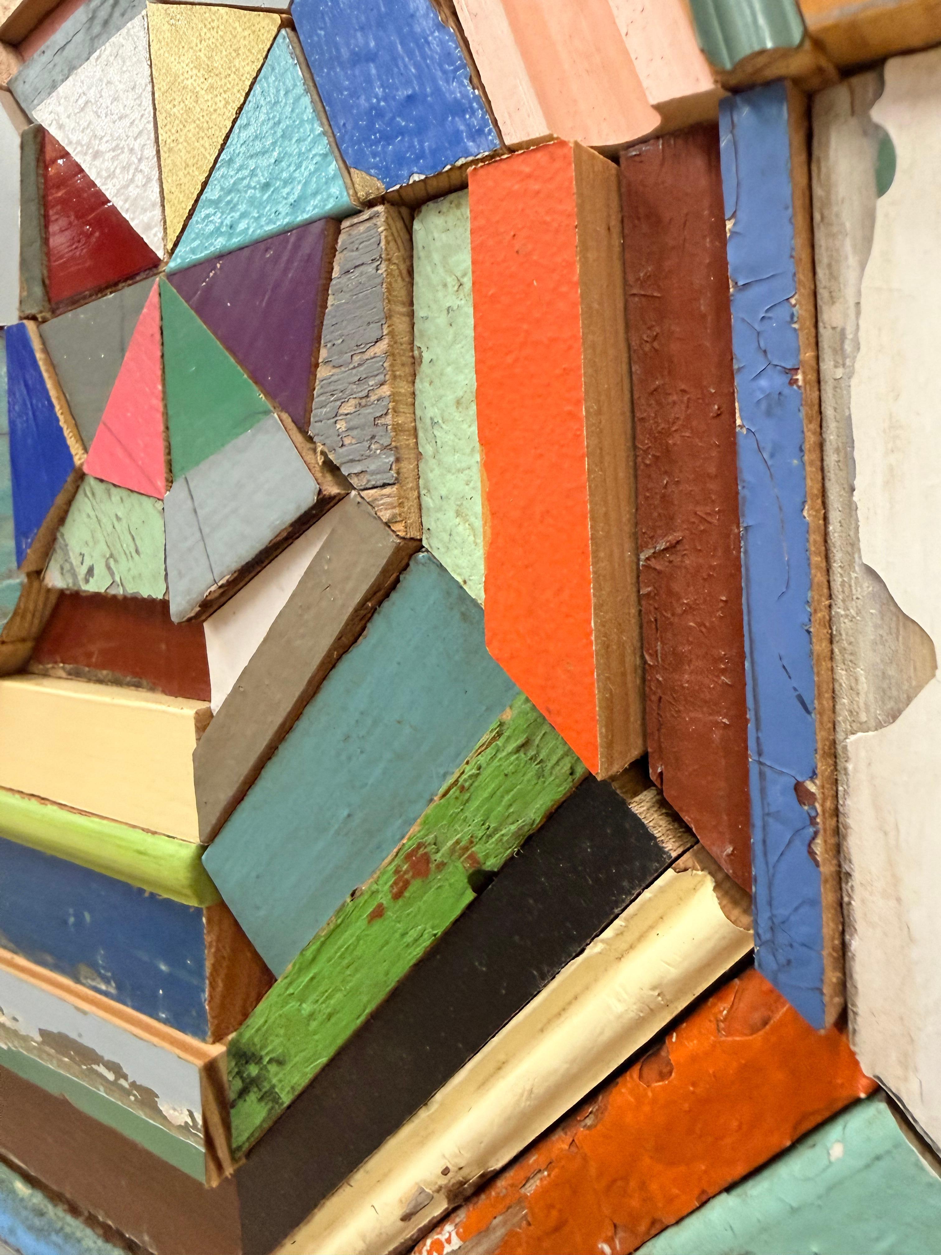 Una stella è nata - Scultura da parete in legno di recupero, 2022 in vendita 5