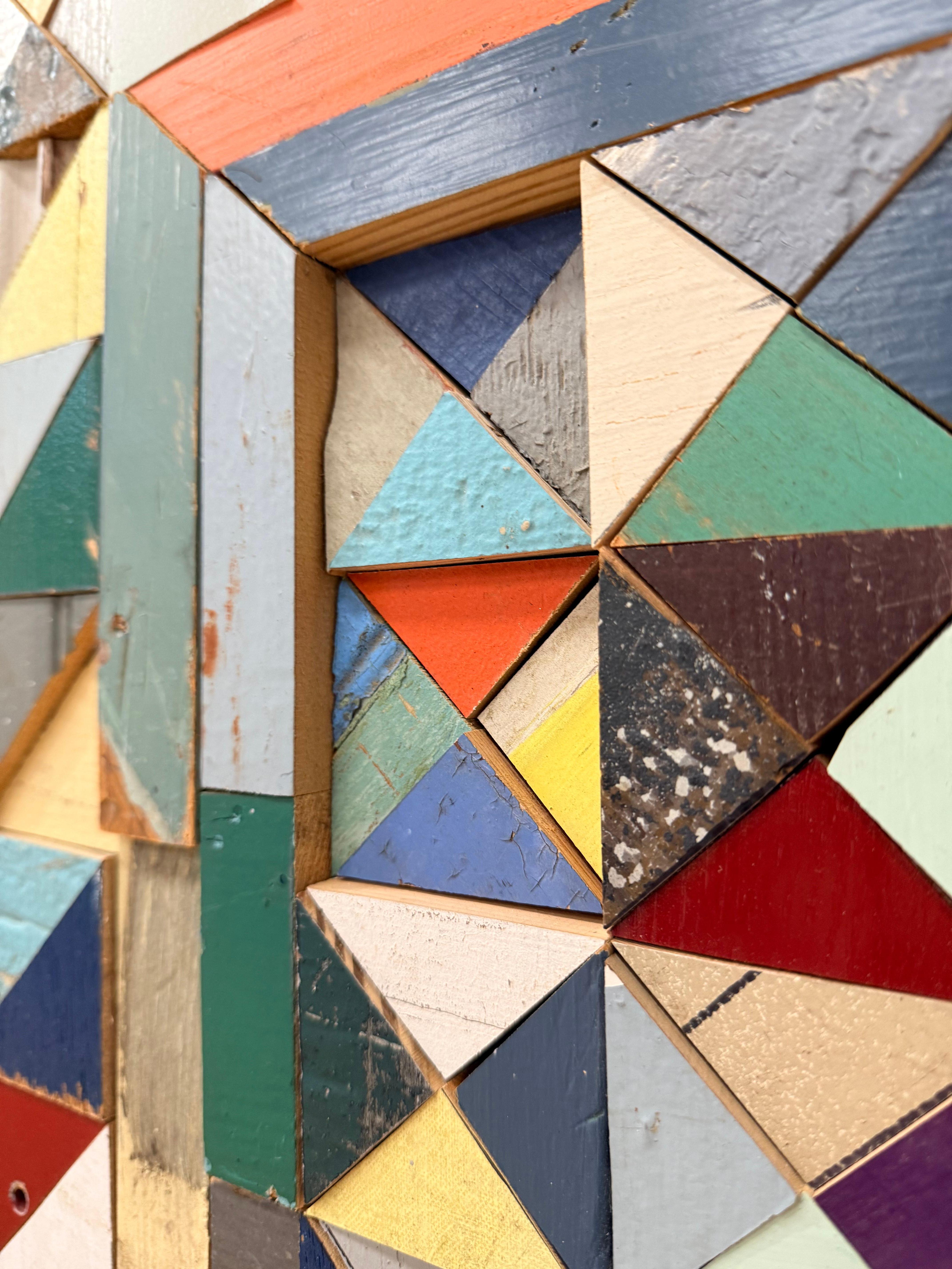 Rounding the Corner - Sculpture murale en bois récupéré, 2023 en vente 6