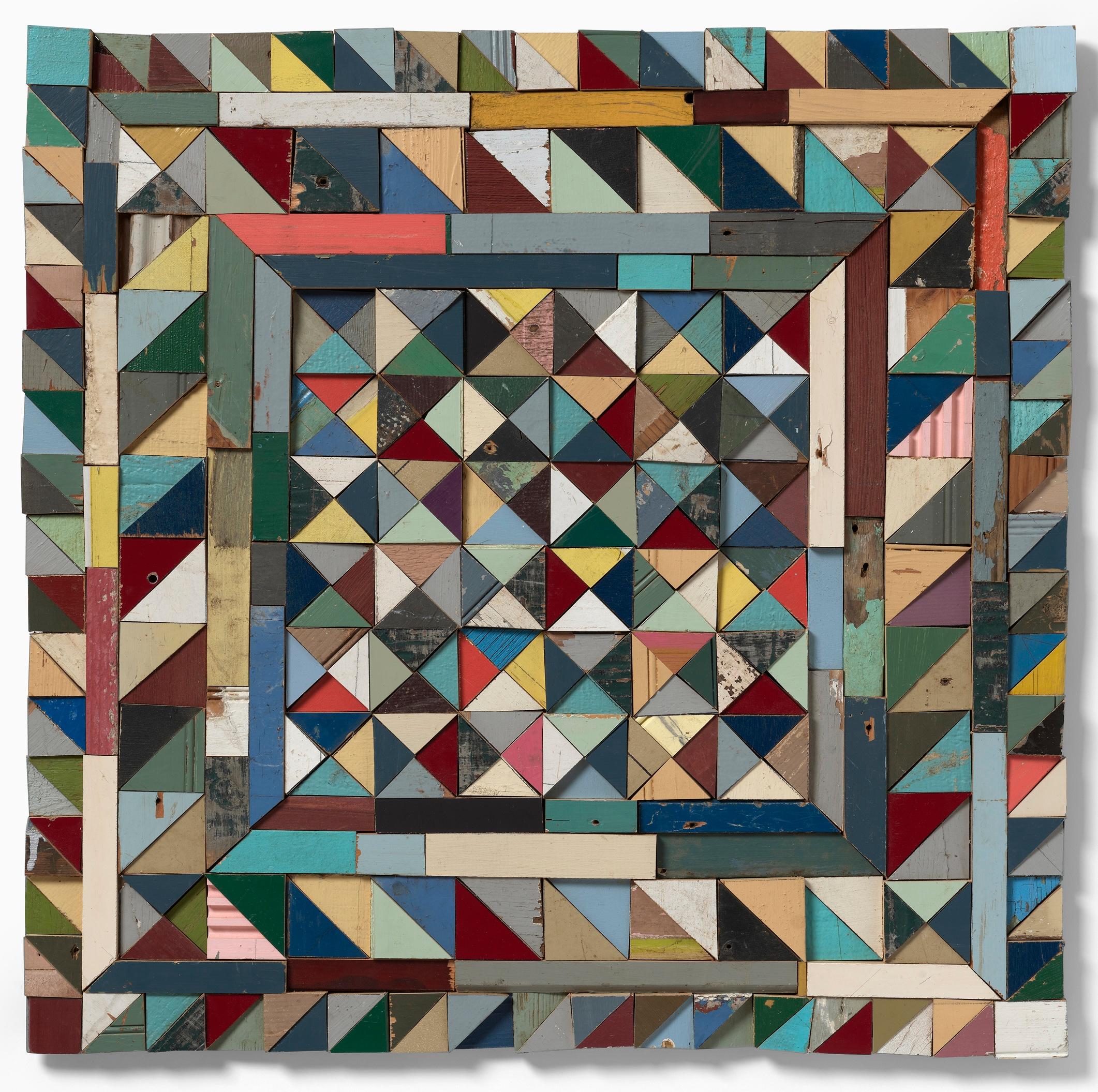 Rounding the Corner - Scultura da parete in legno recuperato, 2023