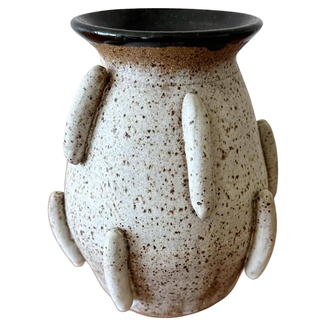 Laura Seaman Jarrón de Gres Crema, Negro y Marrón, Contemporáneo