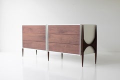 Laura Trenchard Moderne Kommode aus Nussbaumholz für Craft Associates Furniture