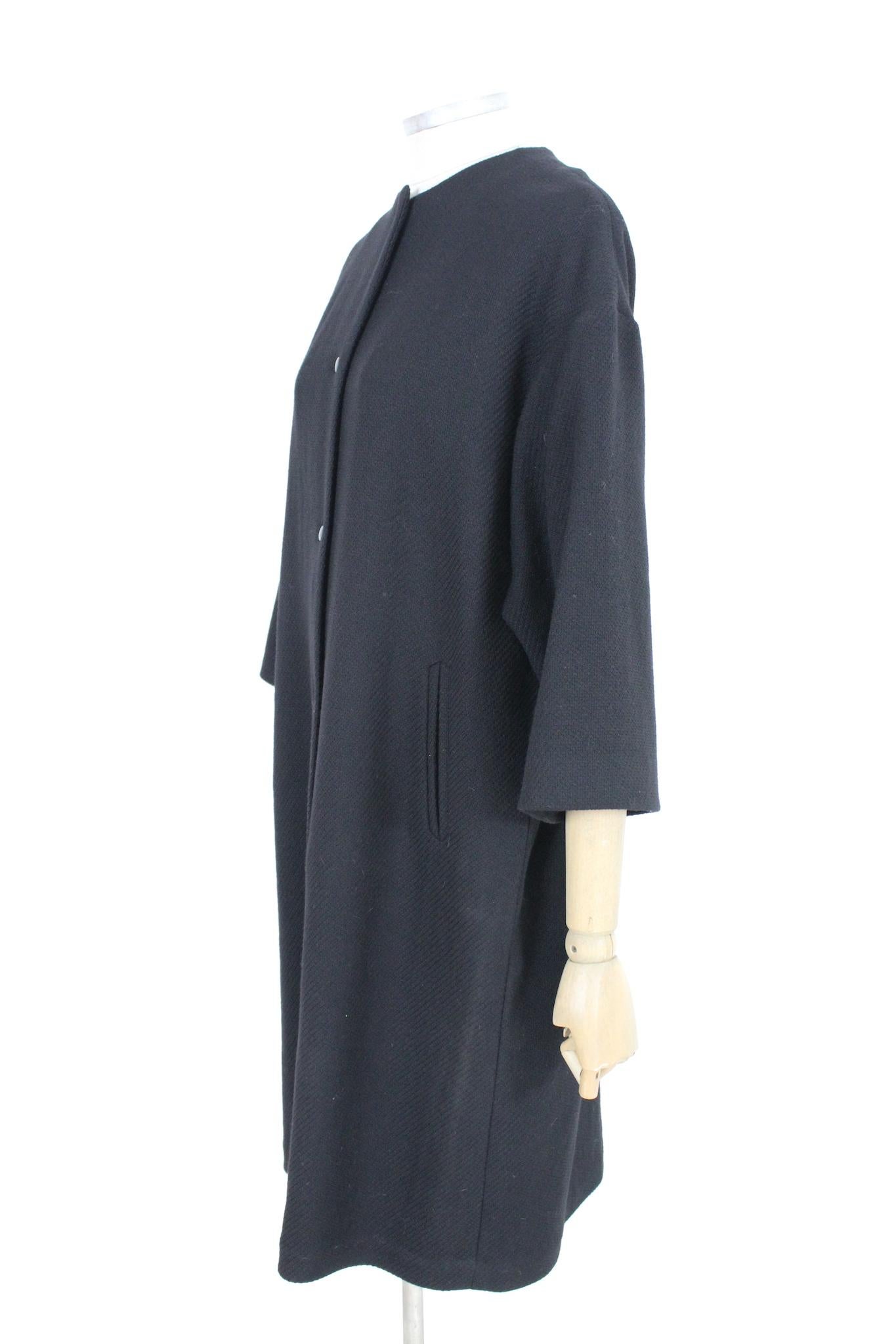 Laura Urbinati Black Wool Classic Coat For Sale 1