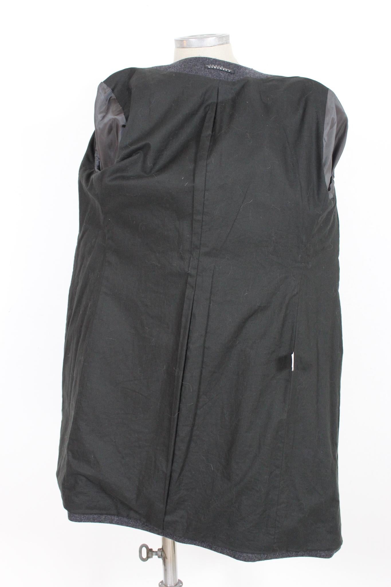Grigio Cappotto classico girocollo in lana grigia di Laura Urbinati