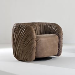 Laurameroni "Drapè Lounge" Modern Swivel Armchair in Hand-Pleated Leather