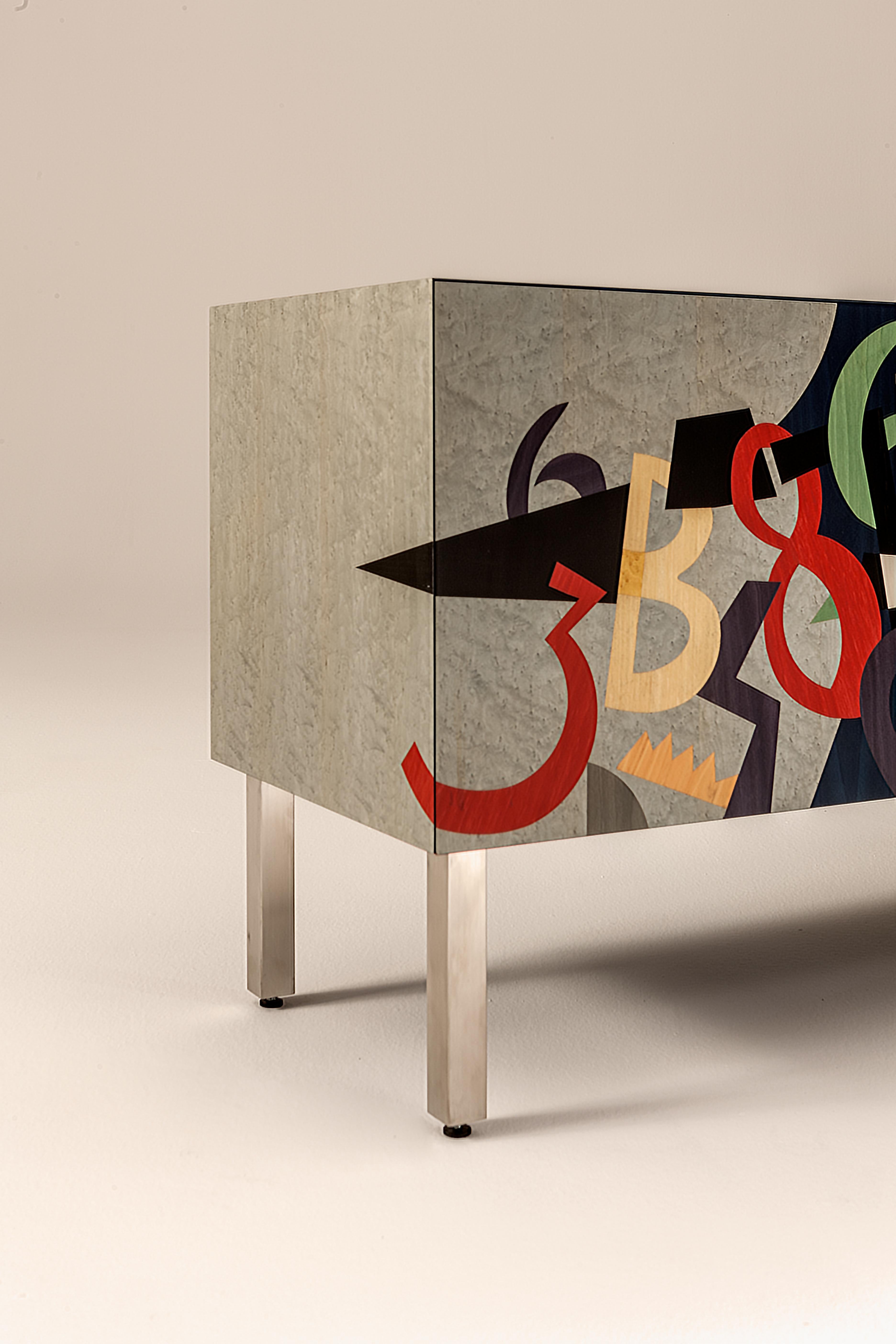 Laurameroni „Numeri“ Sideboard mit Intarsien von Ugo Nespolo, limitierte Auflage (Moderne) im Angebot