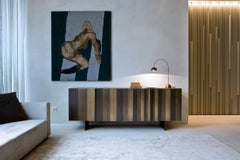 Aparador bajo moderno Laurameroni "Estrellas" en latón bruñido de Bartoli Design