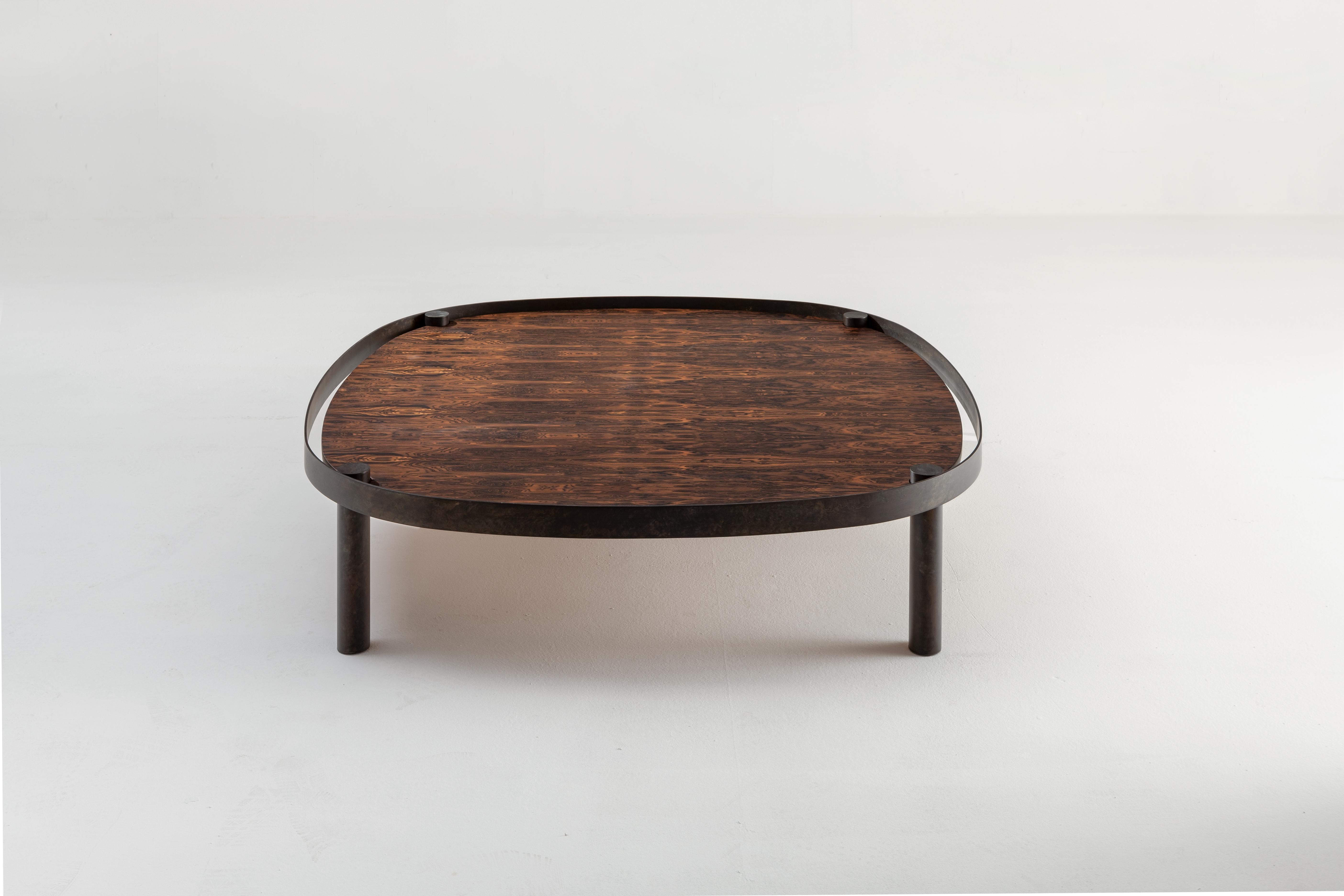 Low squared coffee table with 