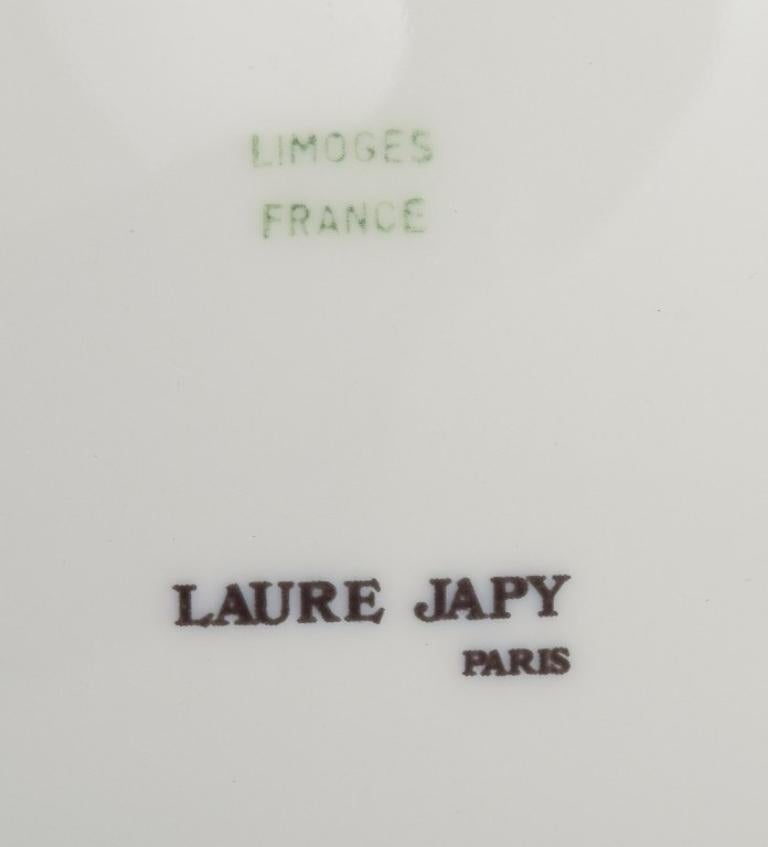Fine XX secolo Laure Japy, Parigi / Limoges, Francia. Due piatti di porcellana. Motivo della frutta. in vendita