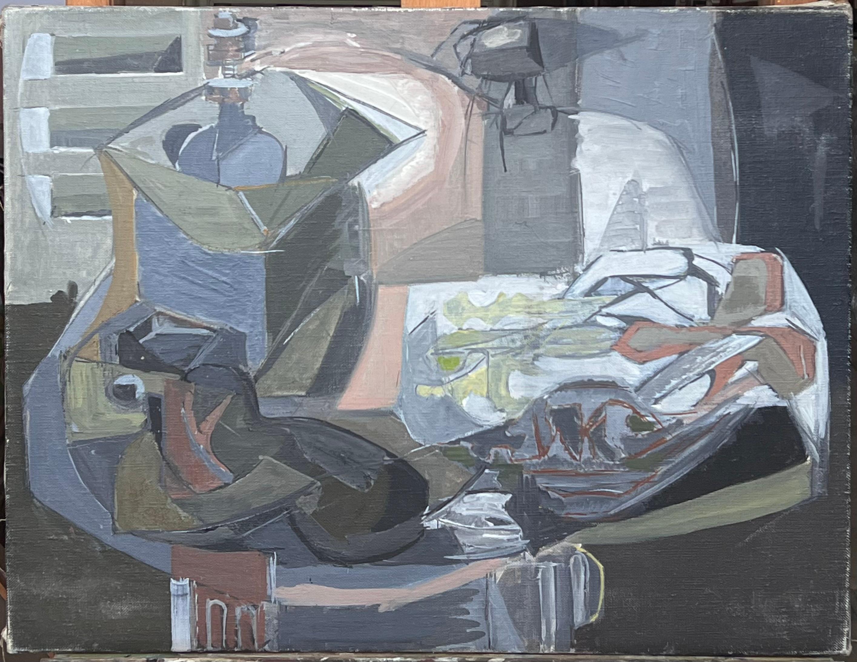 Belle peinture à l'huile cubiste française du 20e siècle Nature morte aux tons gris et sourds - Painting de Laure Noetzin-Azam (French 1929-2024)