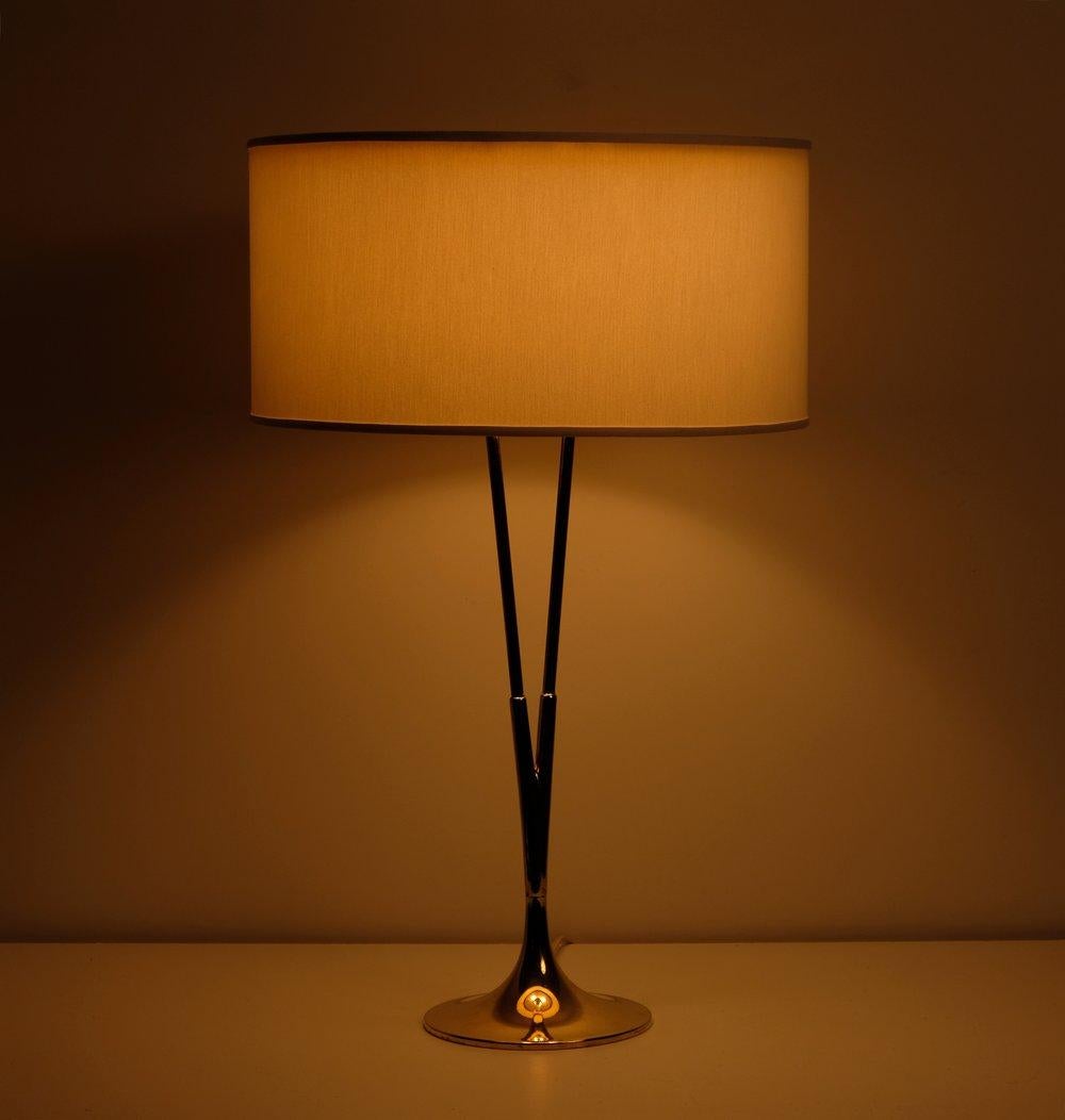 Laurel 1960s Wishbone Table Lamp For Sale at 1stDibs