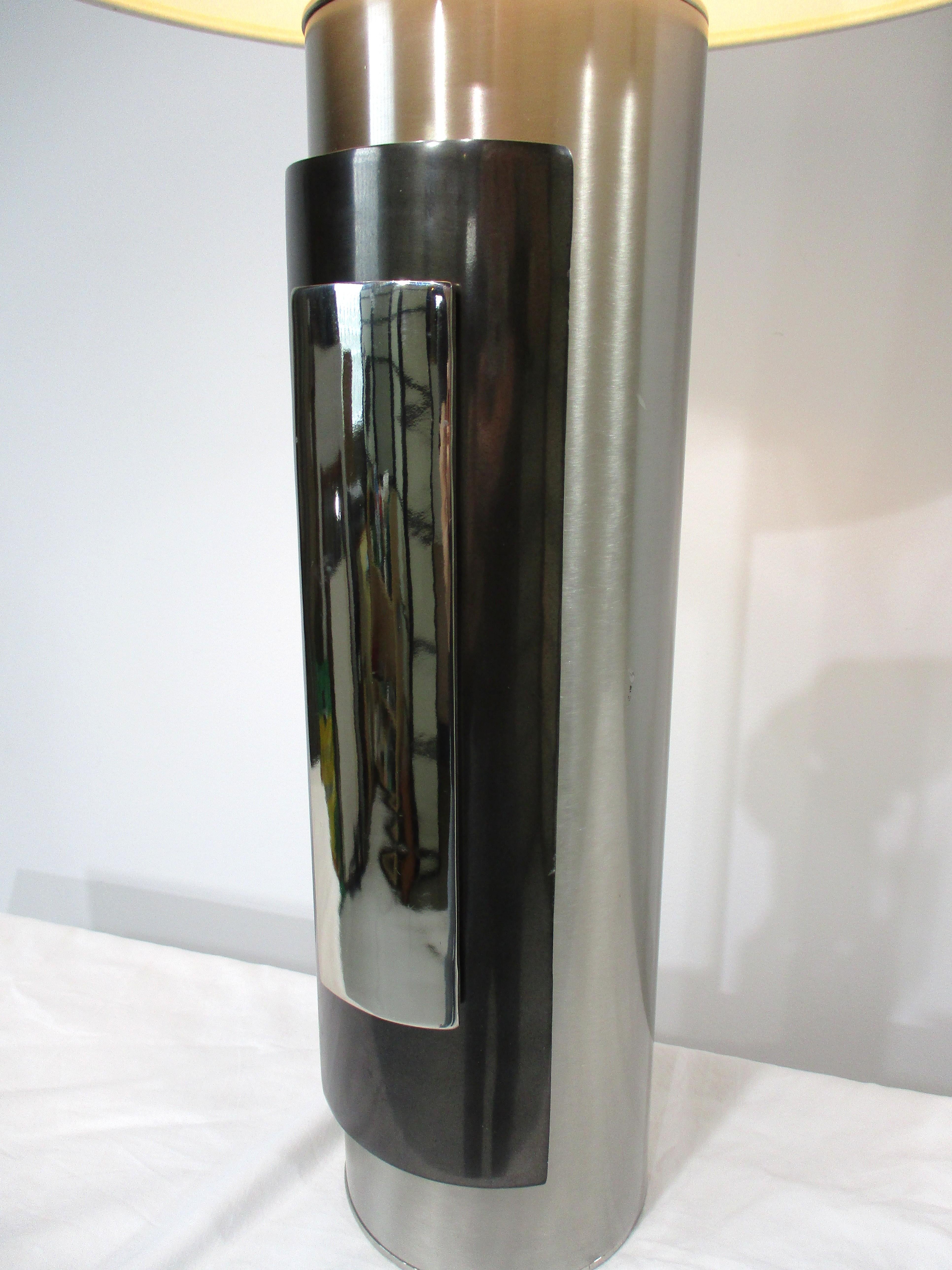 Mid-Century moderno Laurel 70's Chrome / Black Chrome Table Lamp in vendita