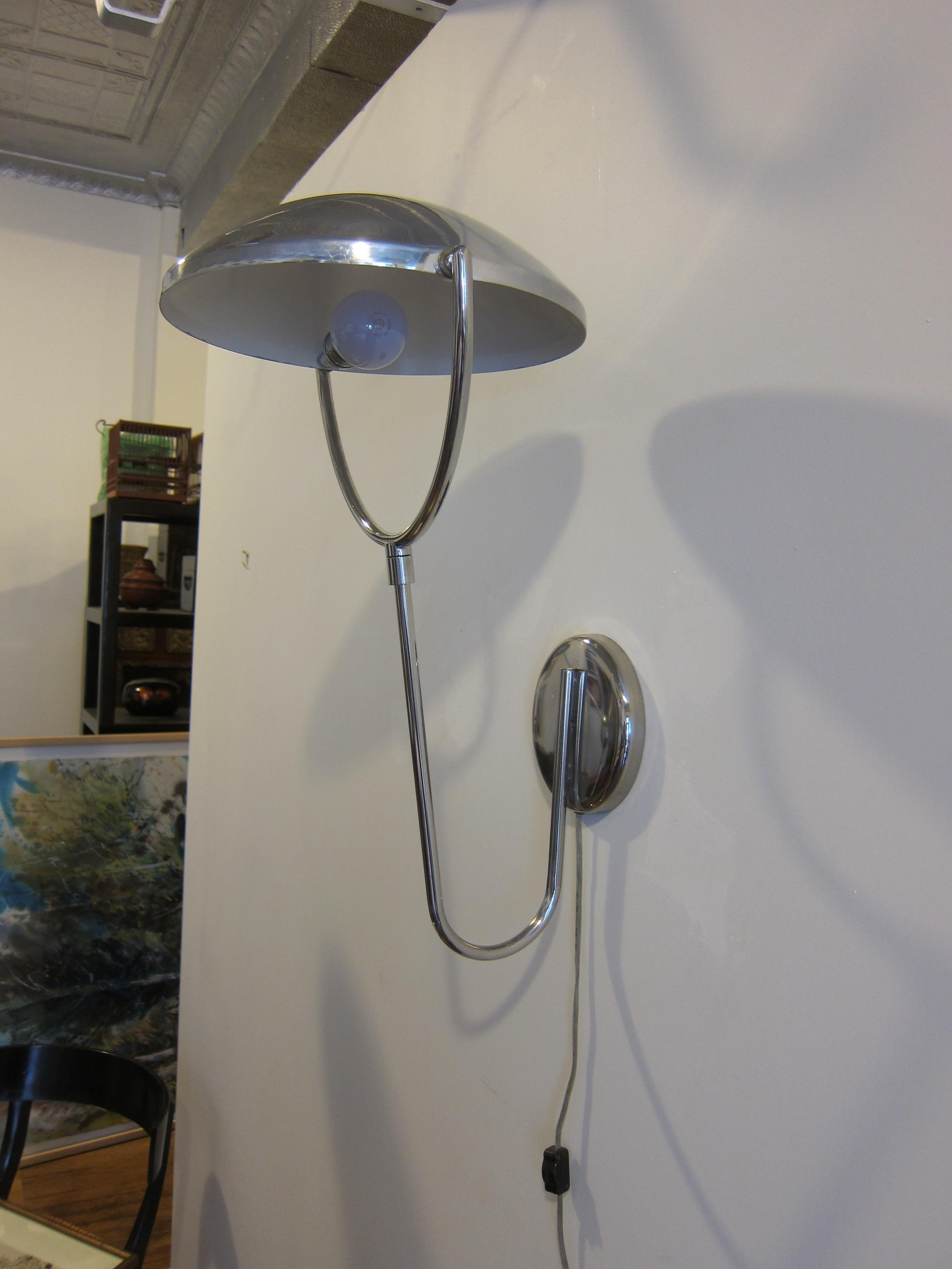 Chrome Laurel Articulating Wall-Mounted Lamp