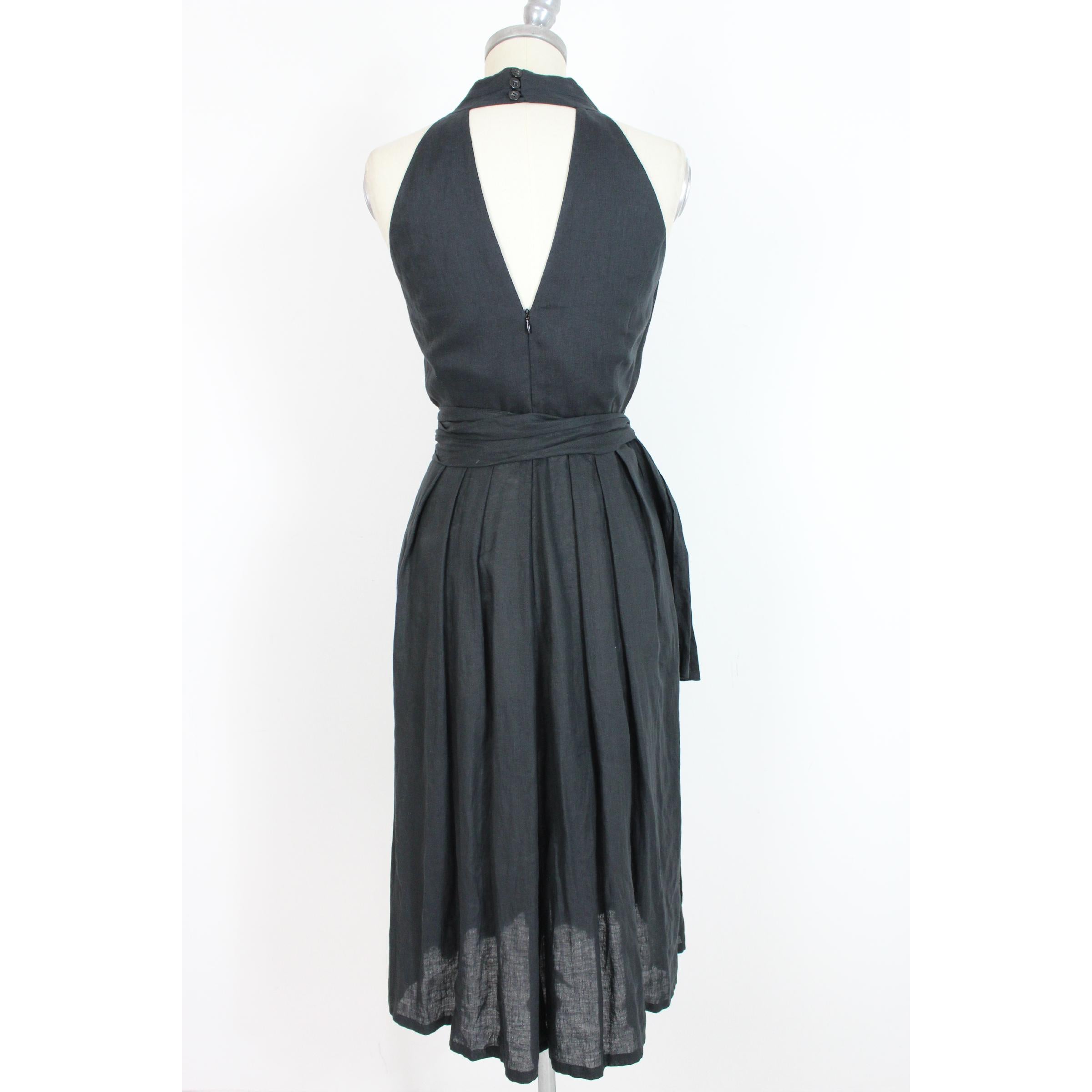 Laurel Black Linen American Neckline Pleated Long Dress 1990s In Excellent Condition In Brindisi, Bt