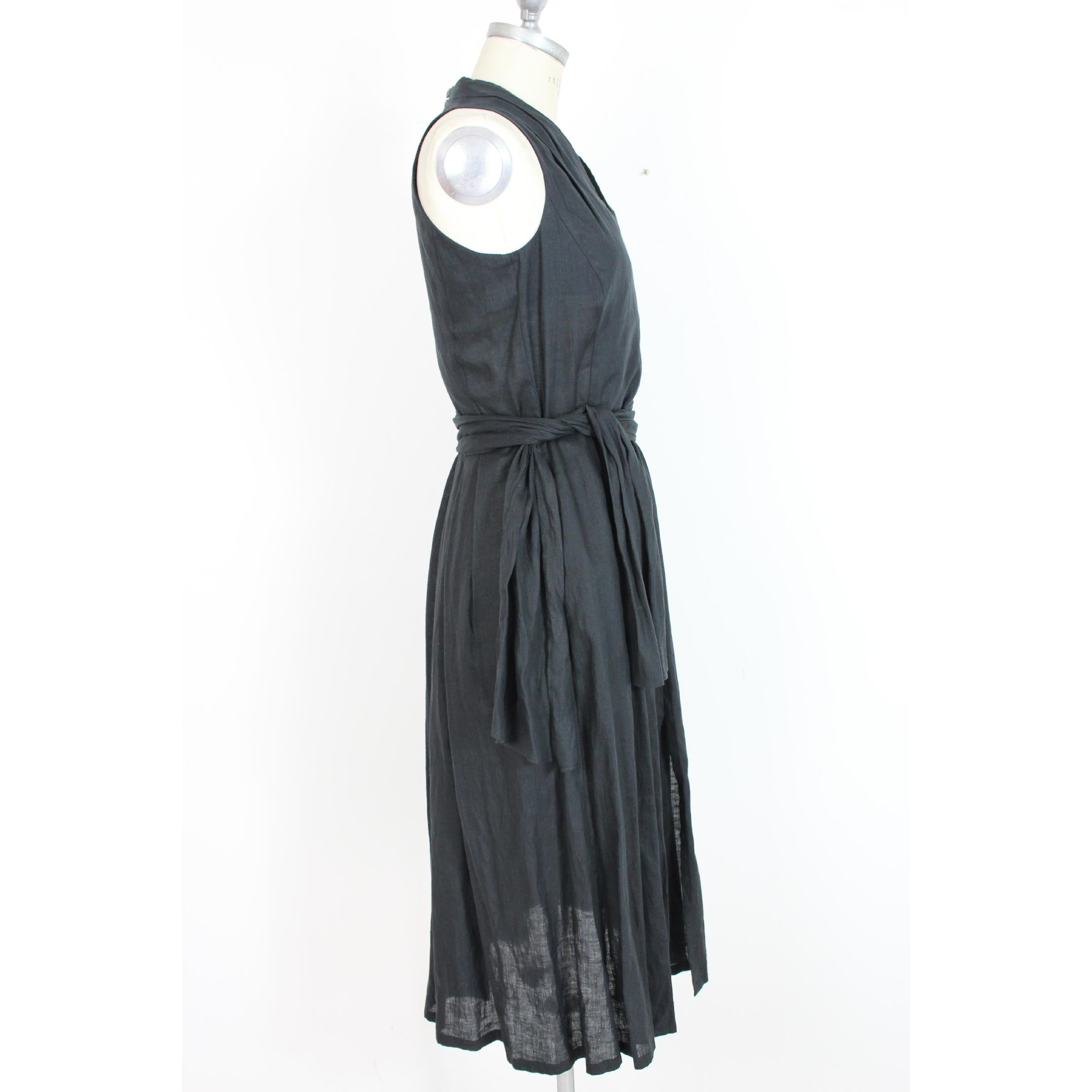 Women's Laurel Black Linen American Neckline Pleated Long Dress 1990s