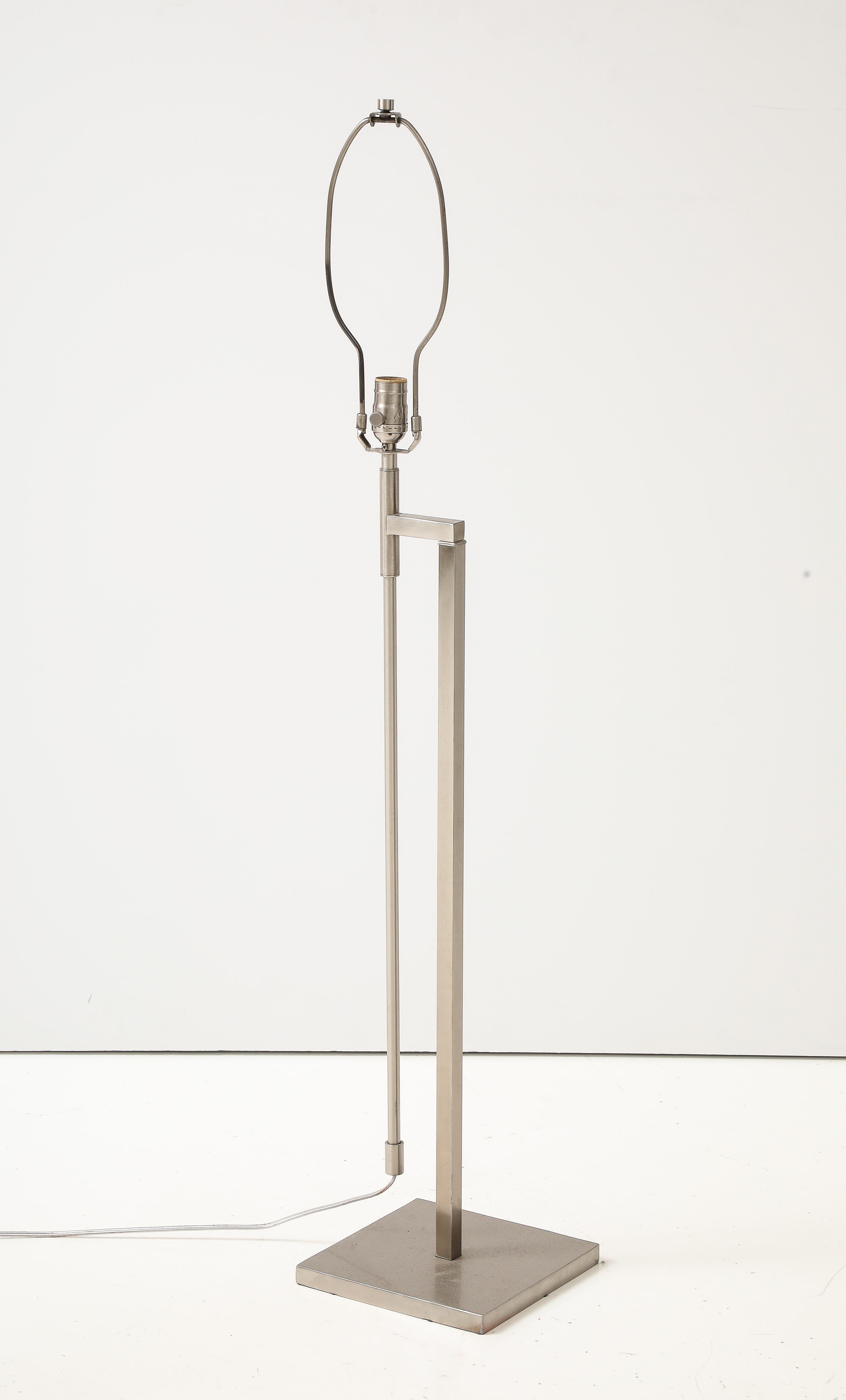 Brossé Lampadaire Laurel brossé nickel en vente