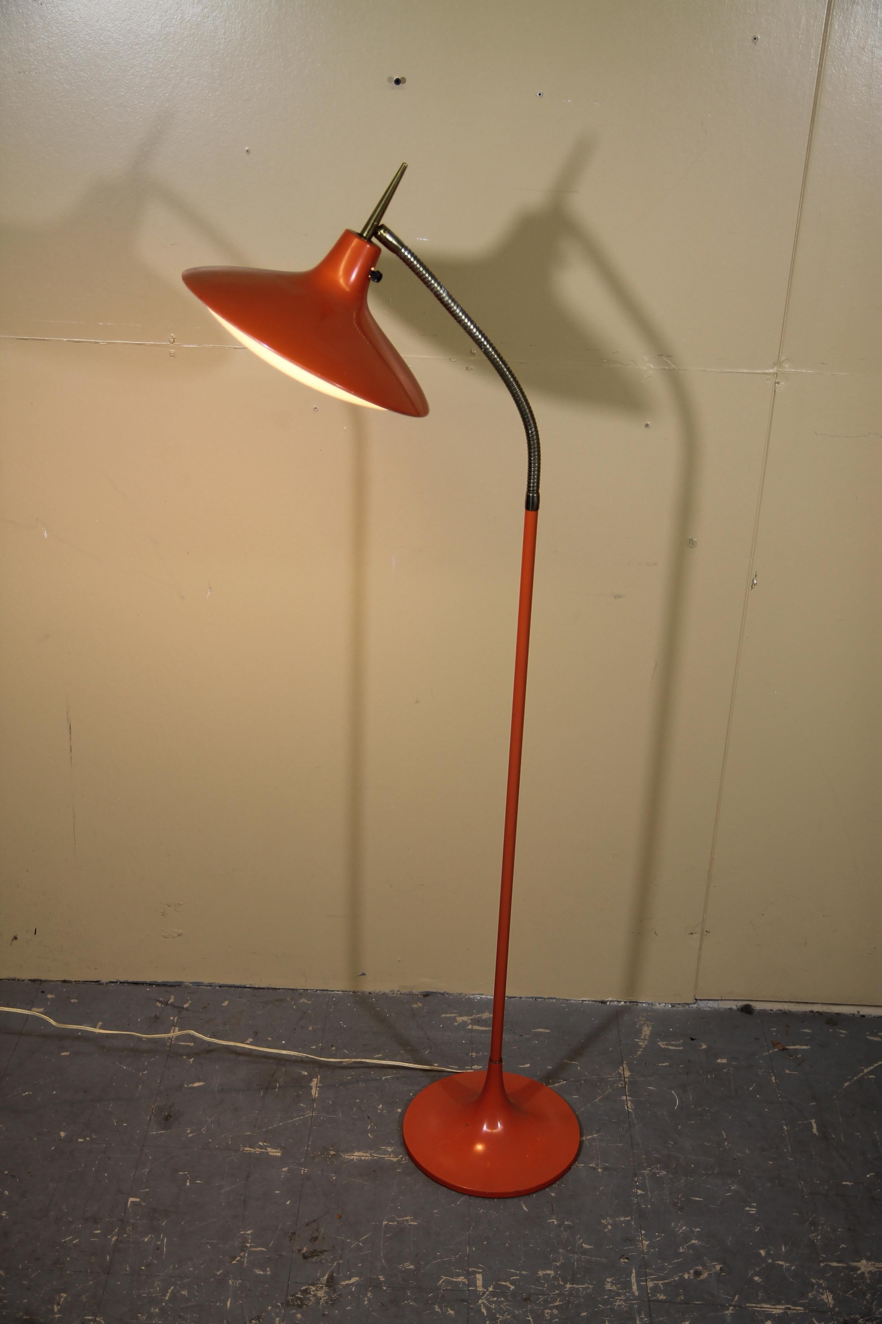 American Laurel Floor Lamp in the Manner of Gio Ponti