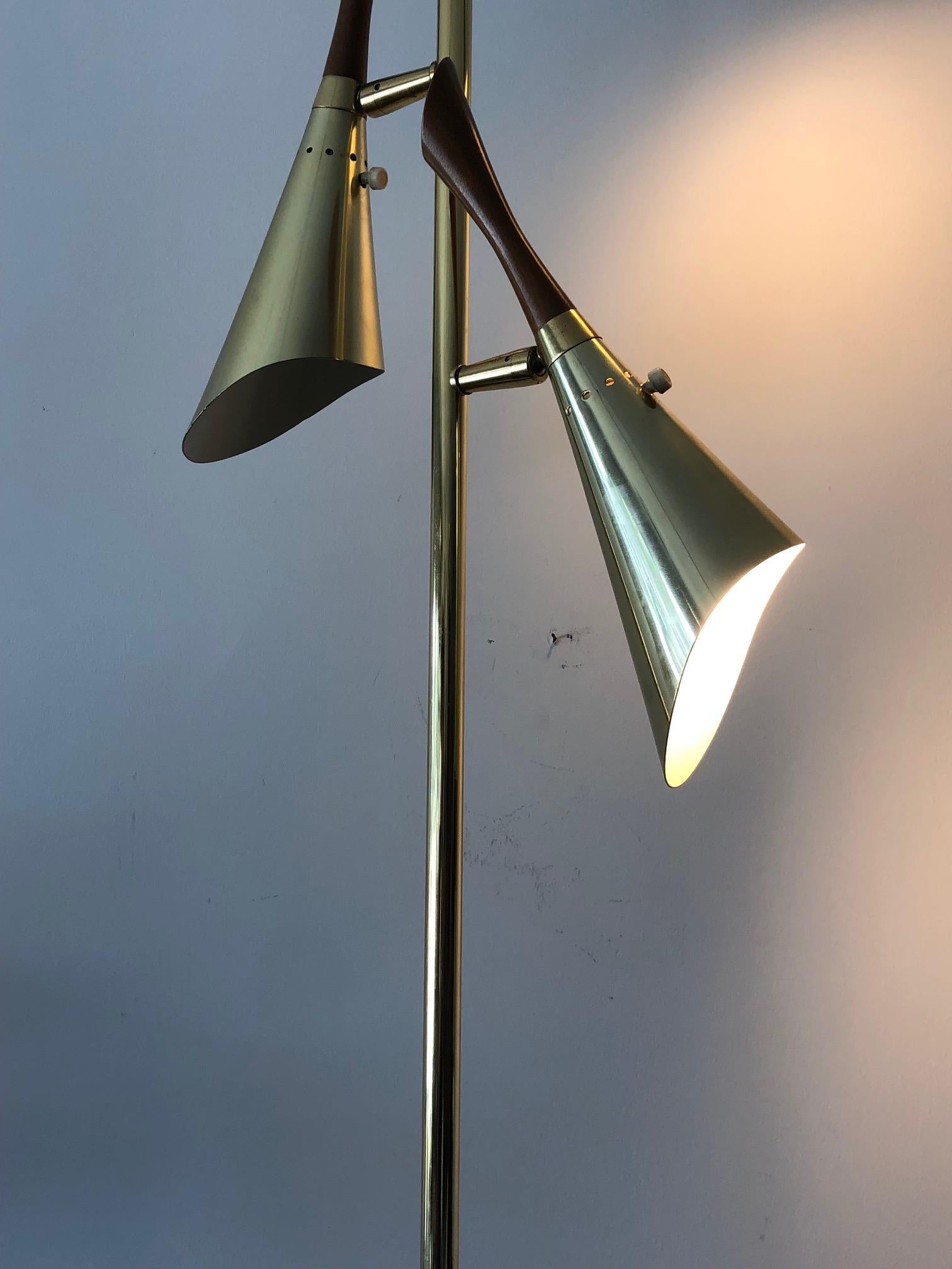 Laurel Floor Lamp with Pivoting Shades For Sale 3