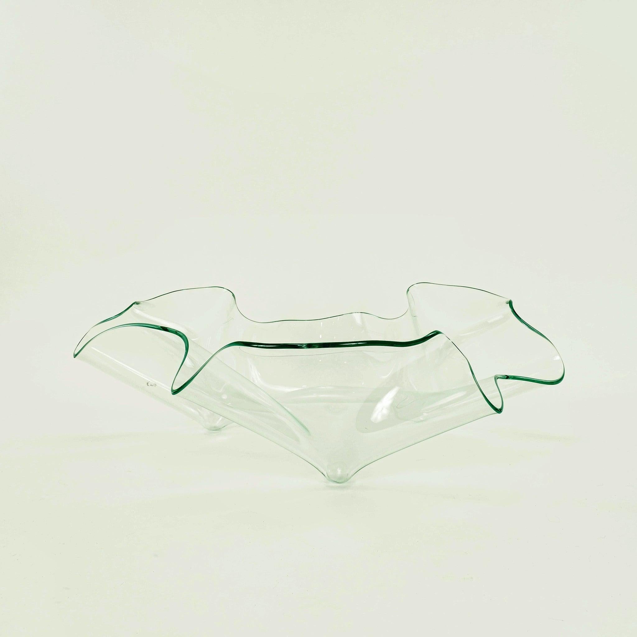 Américain Table basse sculpturale en verre d'art Laurel Fyfe en vente