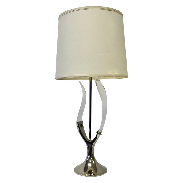 Laurel Lamp Co. Lucite Leaf with Chrome New York Beige & Chrome Table Lamp
