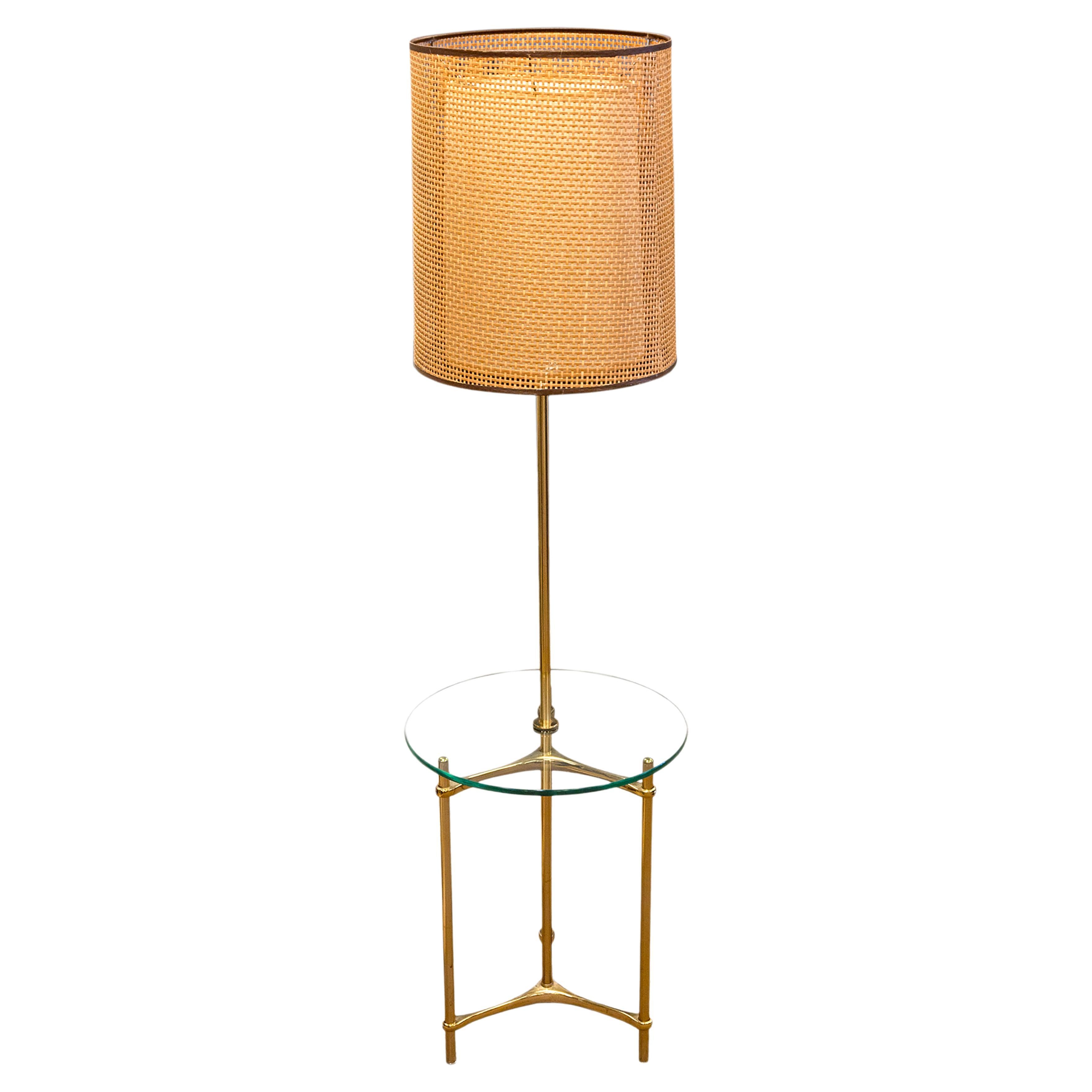 Lampadaire Laurel Lamp Co moderne du milieu du siècle dernier en laiton à double abat-jour en verre