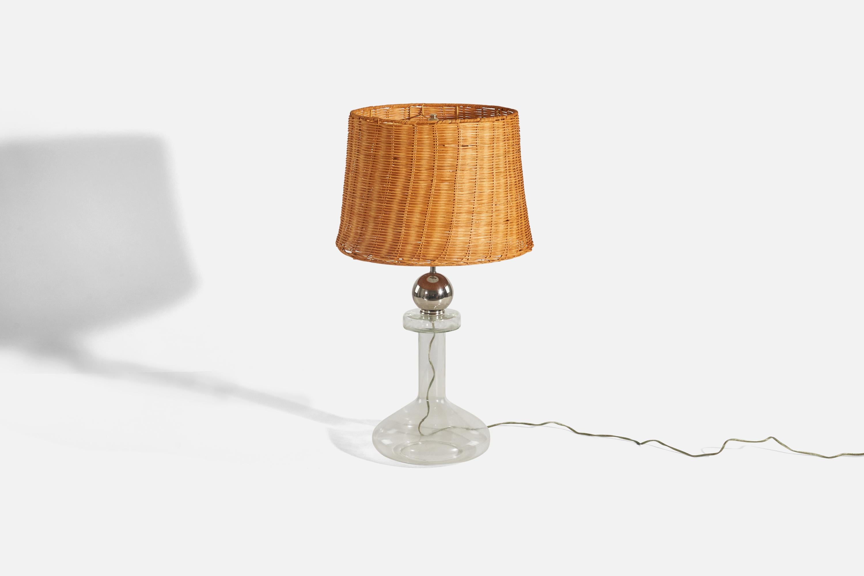 American Laurel Lamp Co., Table Lamp, Chrome Metal, Glass, Rattan, United States, 1970s For Sale