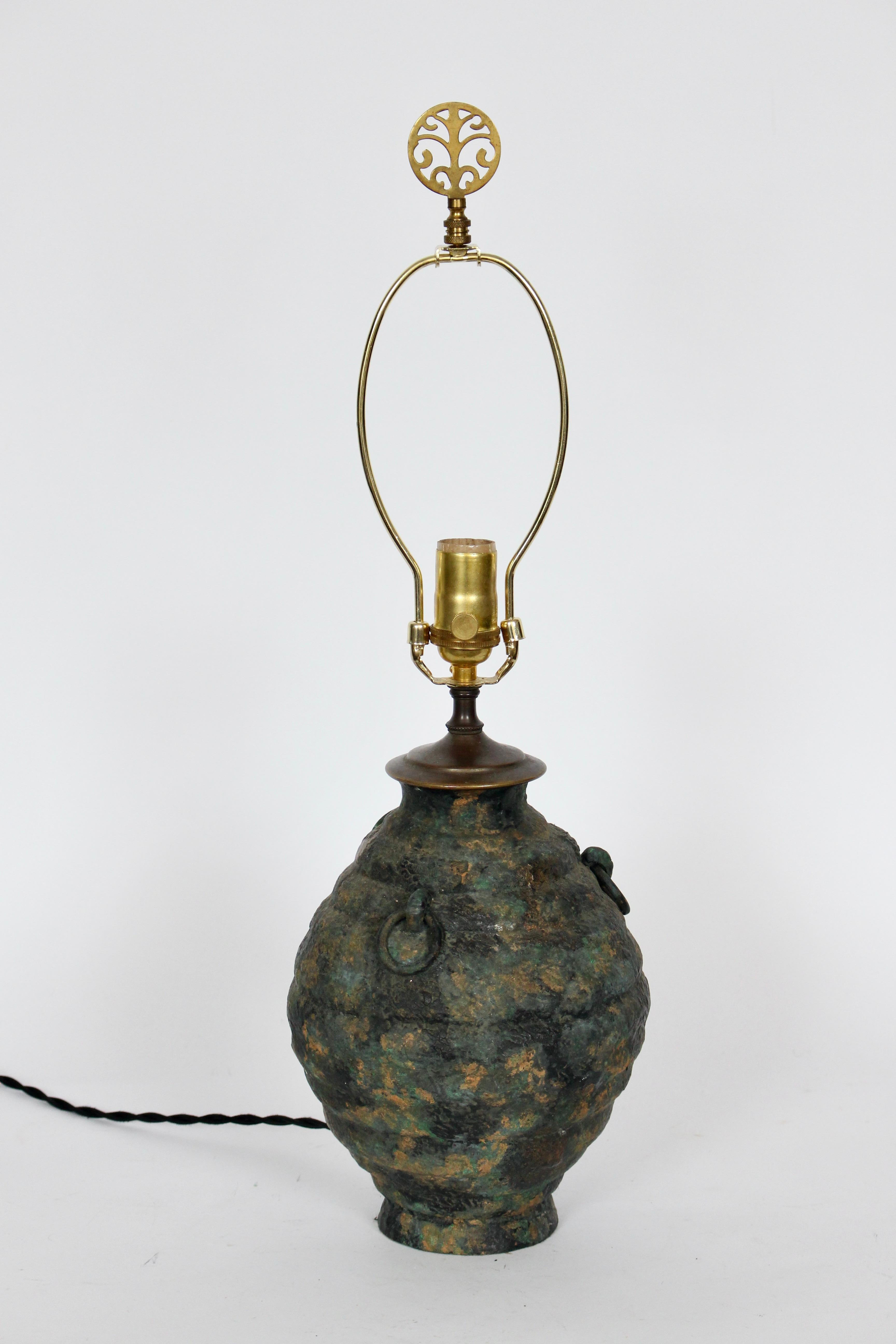 Laurel Lamp Co. Ancient Asian Style Bronze Verdigris Table Lamp, circa 1960 In Good Condition For Sale In Bainbridge, NY